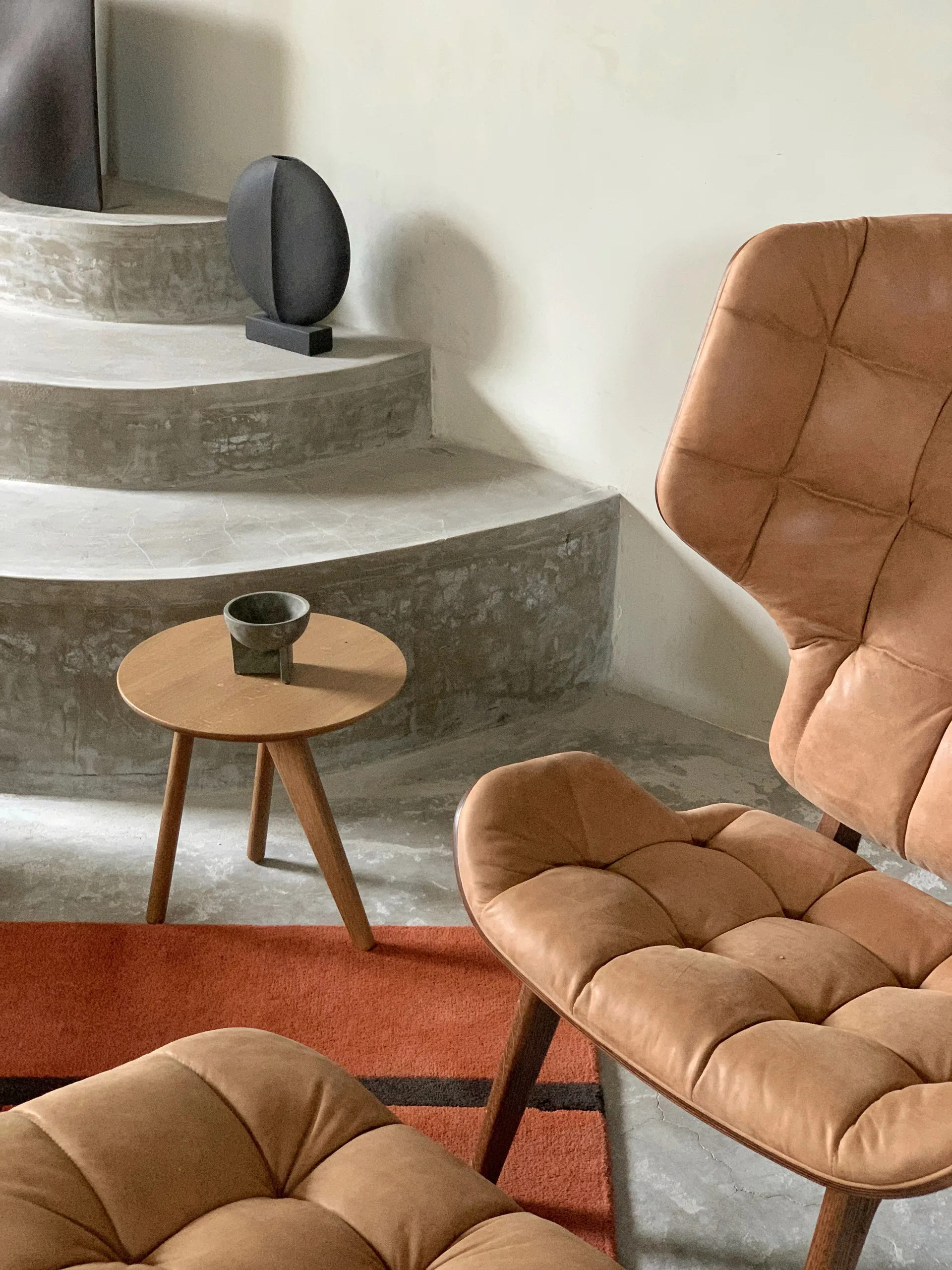 Fin Beistelltisch Ø 40 cm, Light Smoked NORR11