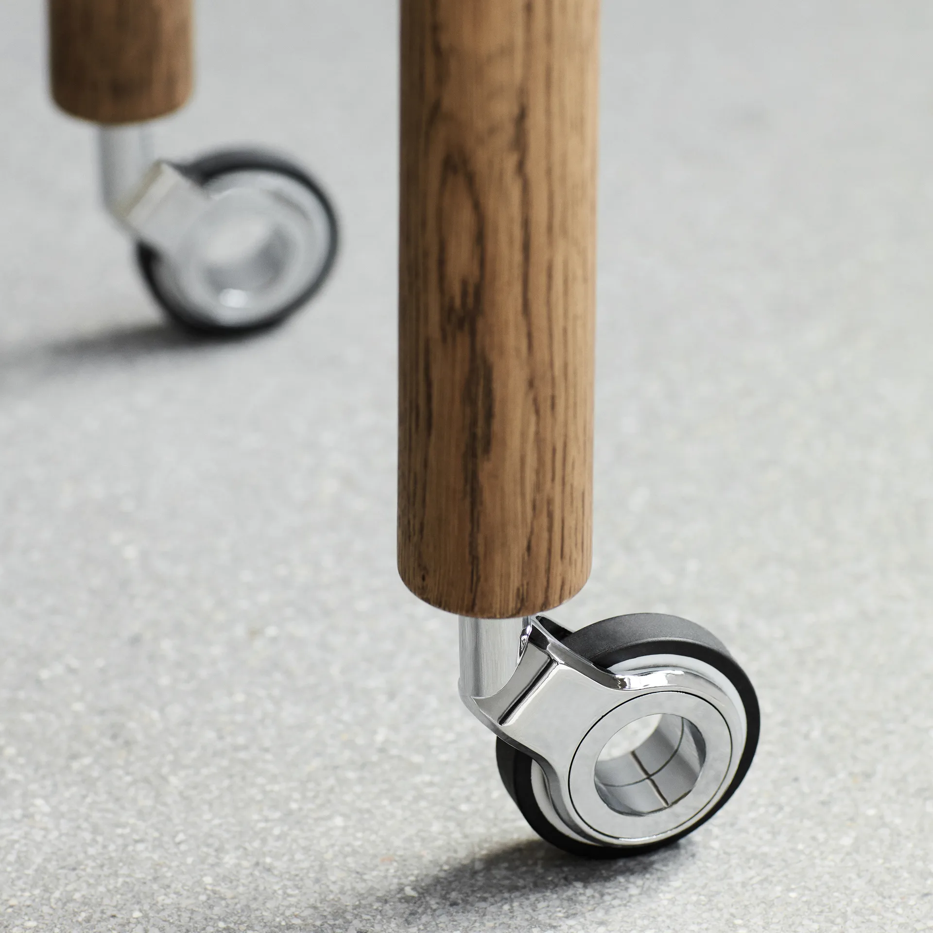 Loud Barschrank auf Rädern, Geraucht Eiche Northern