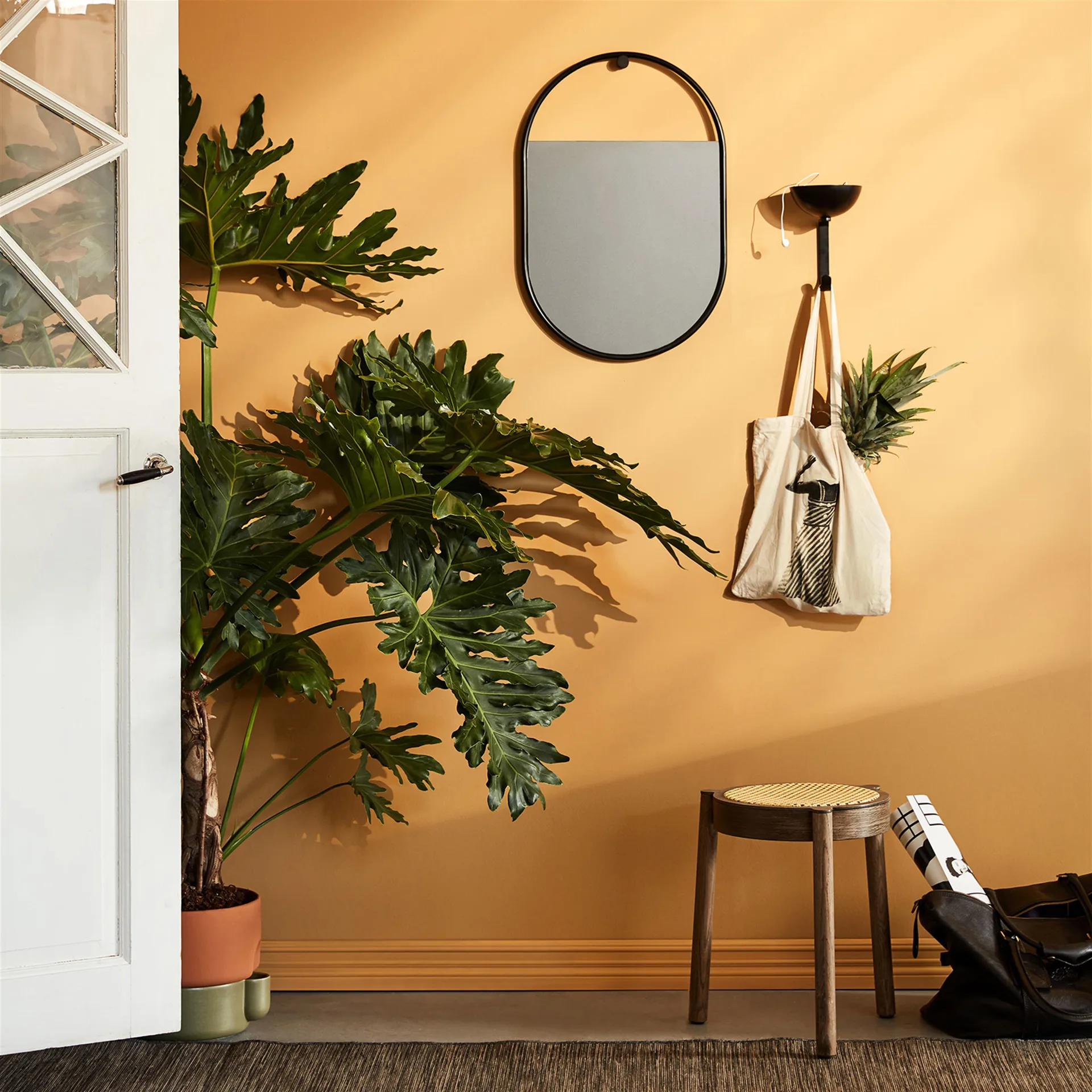 Pal Hocker mit Rottingsitz, Eiche geraucht Northern