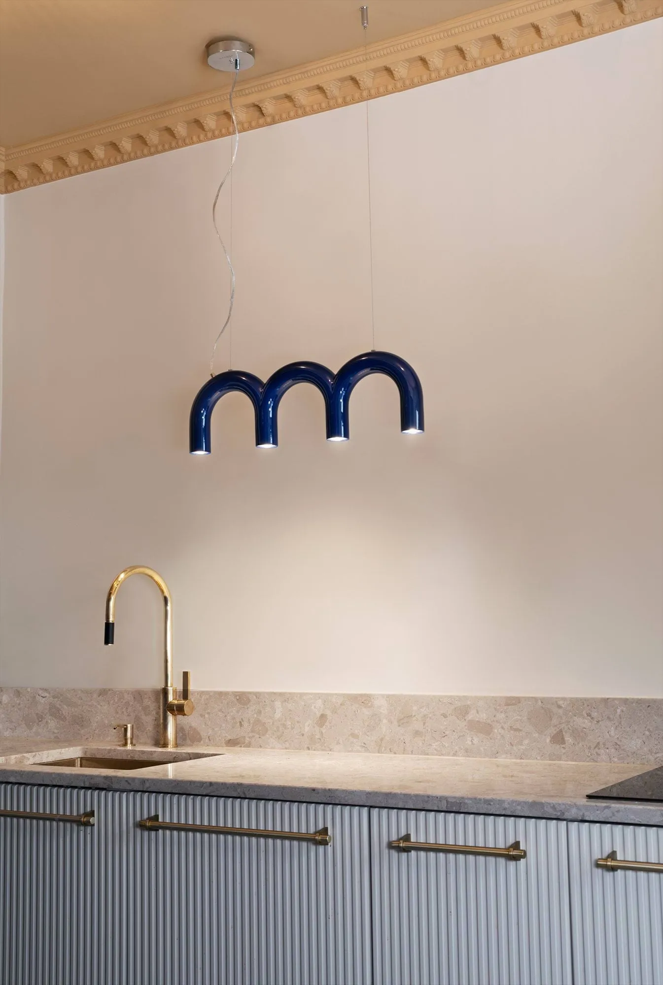 Arch Triplett-Pendelleuchte, Blau, 65,6 cm Oblure