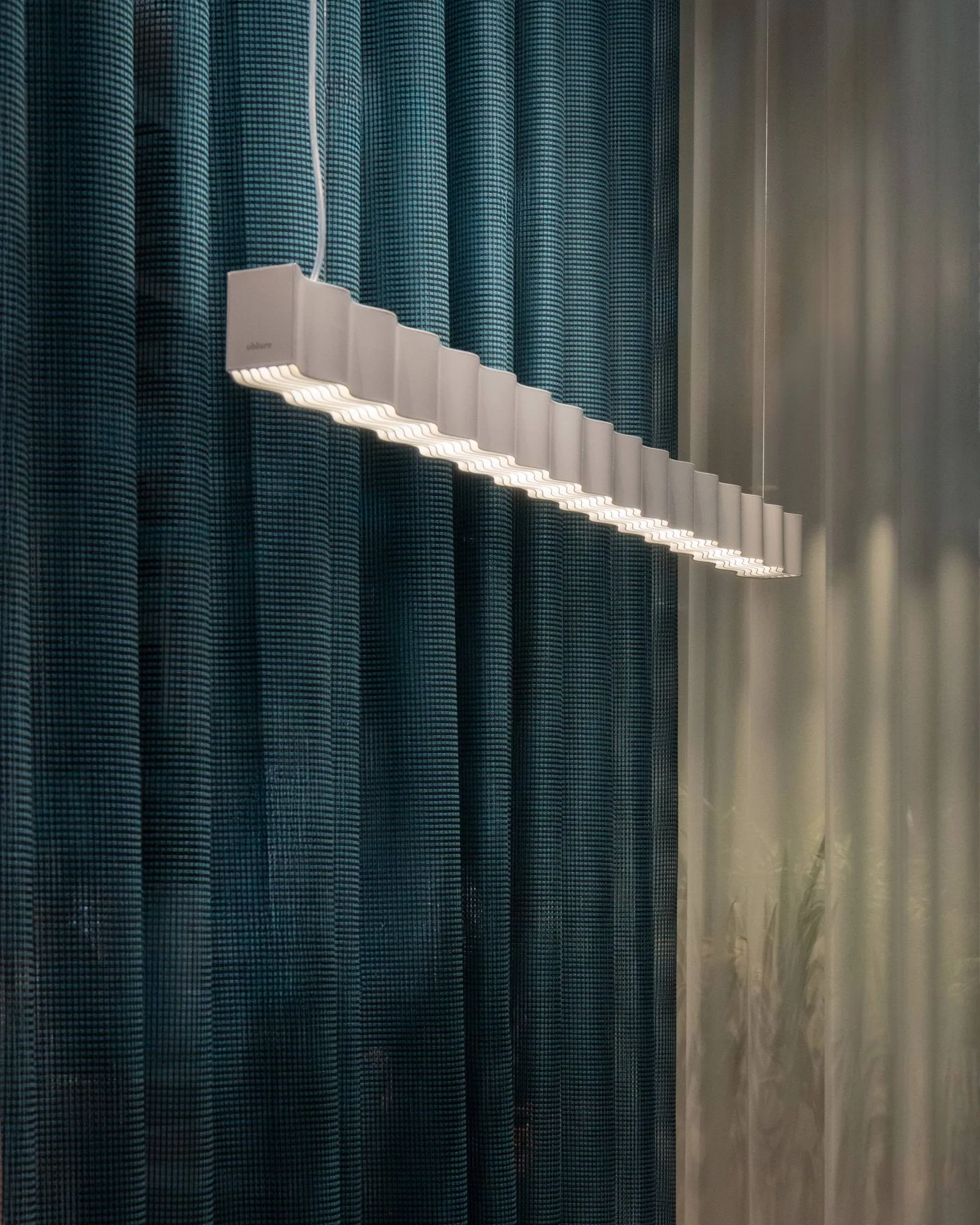 Superwave Pendelleuchte, Weiß Oblure