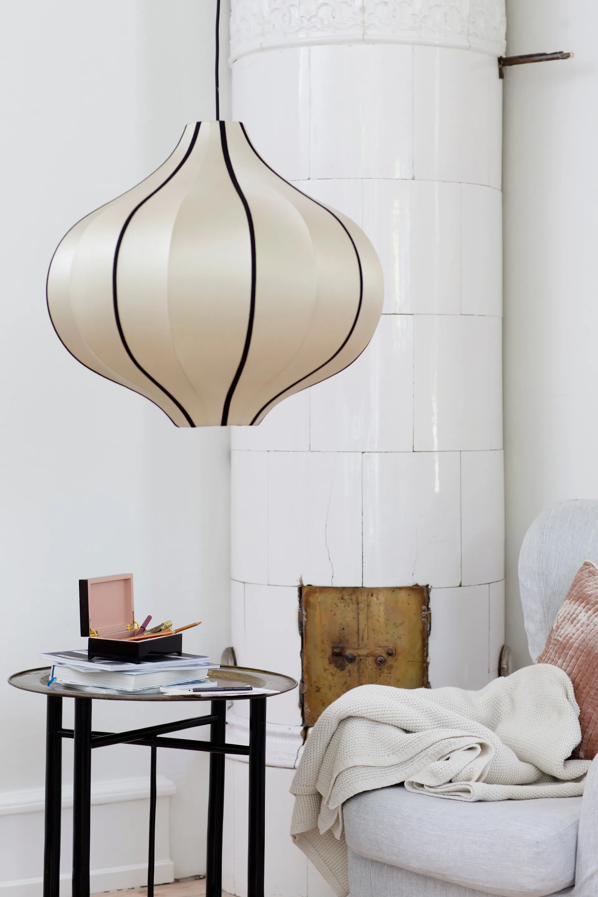 Indochina Classic Onion L Lampenschirm, Kit-black Oi Soi Oi