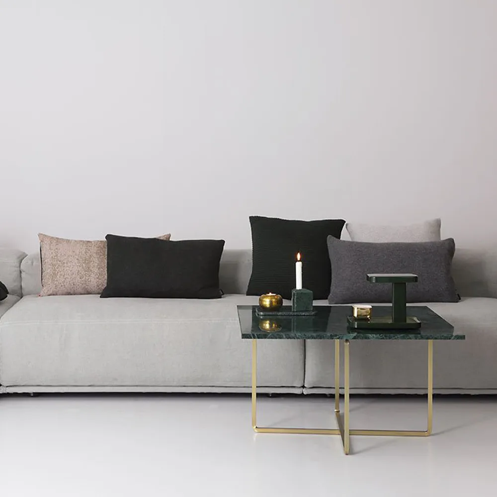 Ninety Couchtisch rechteckig, Marmor carrara, Schwarzes Gestell OX Denmarq