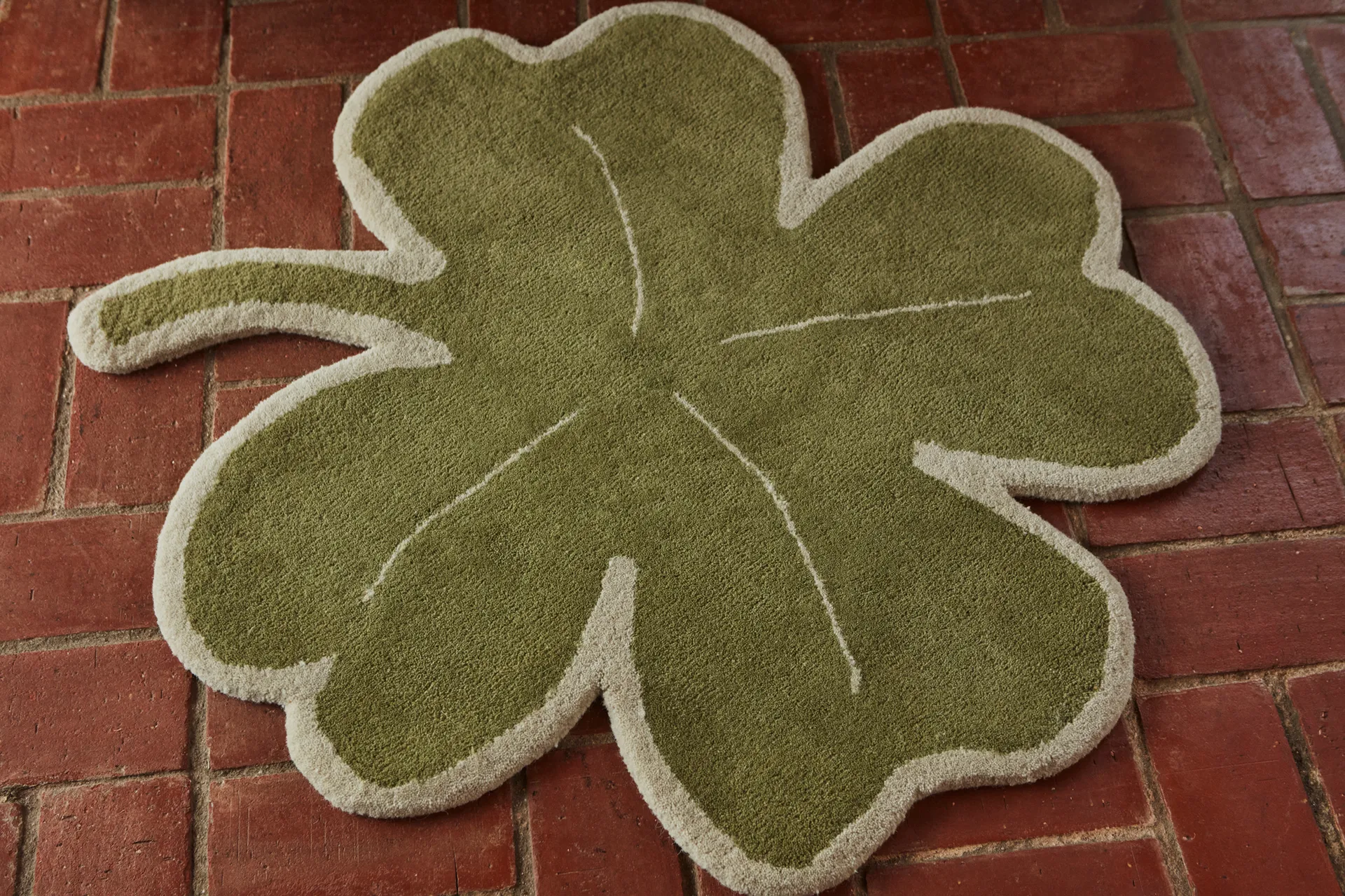 Lucky Clover Teppich 95 x 95cm, Green OYOY