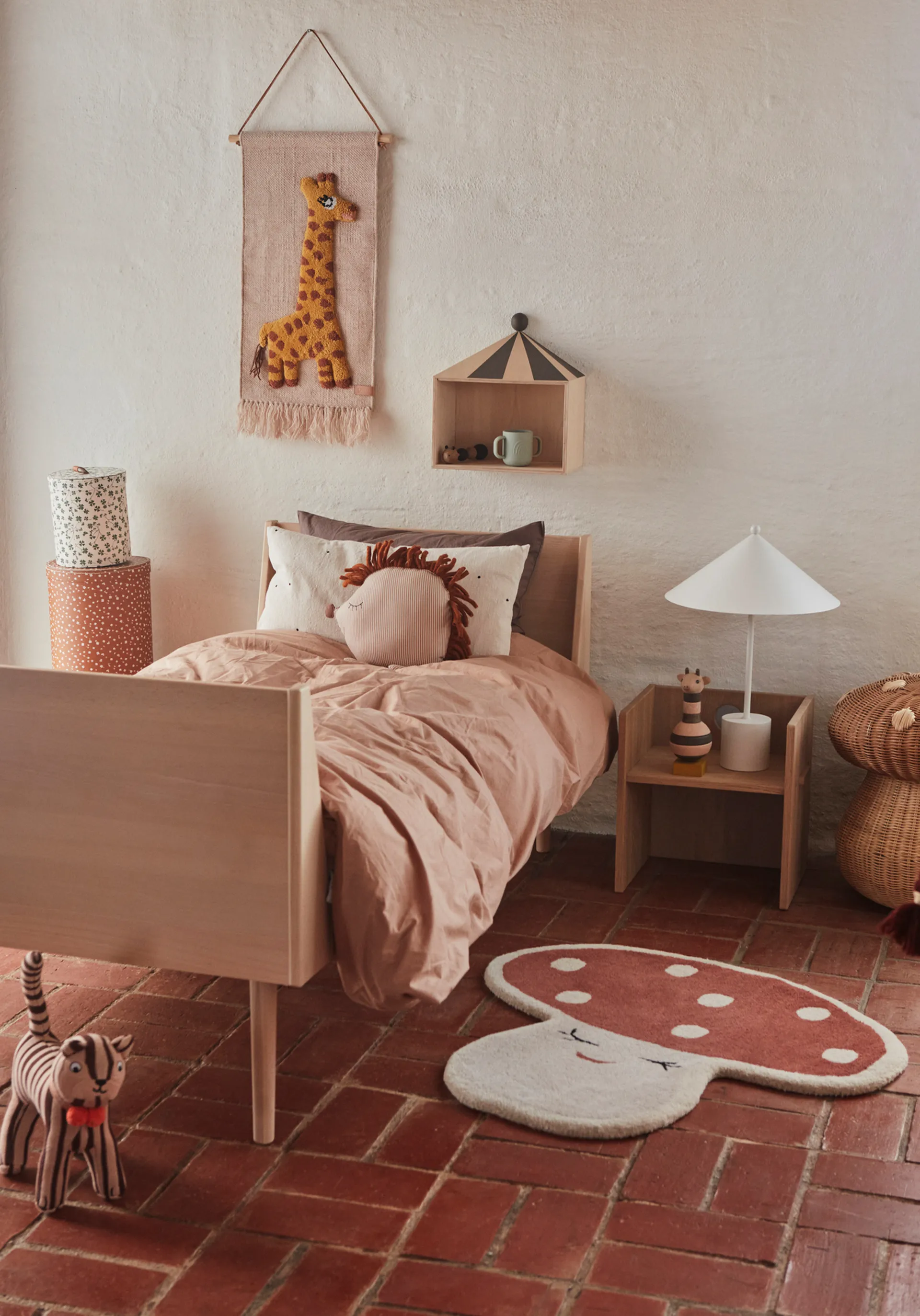 Malle mushroom Teppich 75 x 77cm, Red OYOY