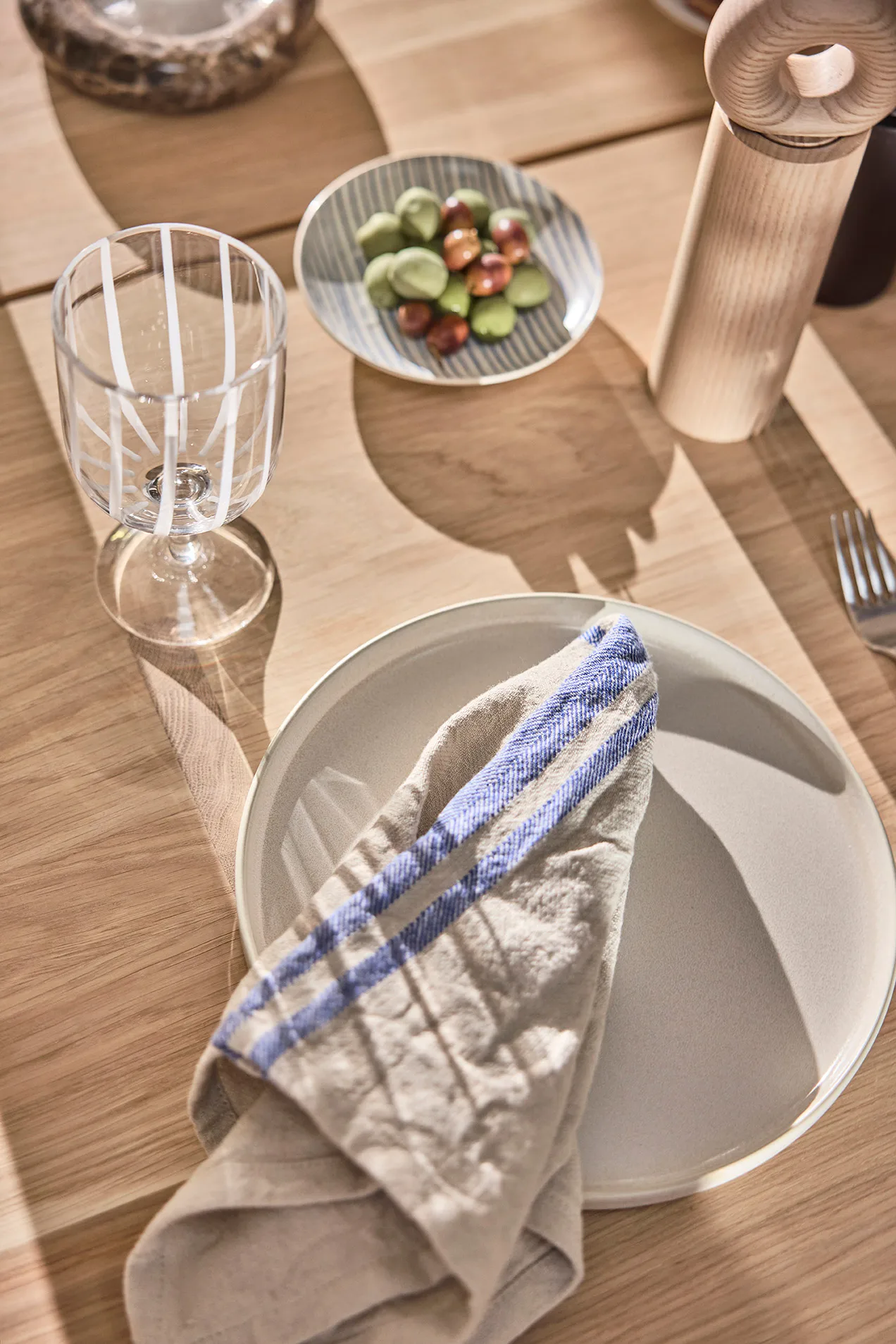 Nori Teller Ø24 cm 2er-Pack, Mellow OYOY