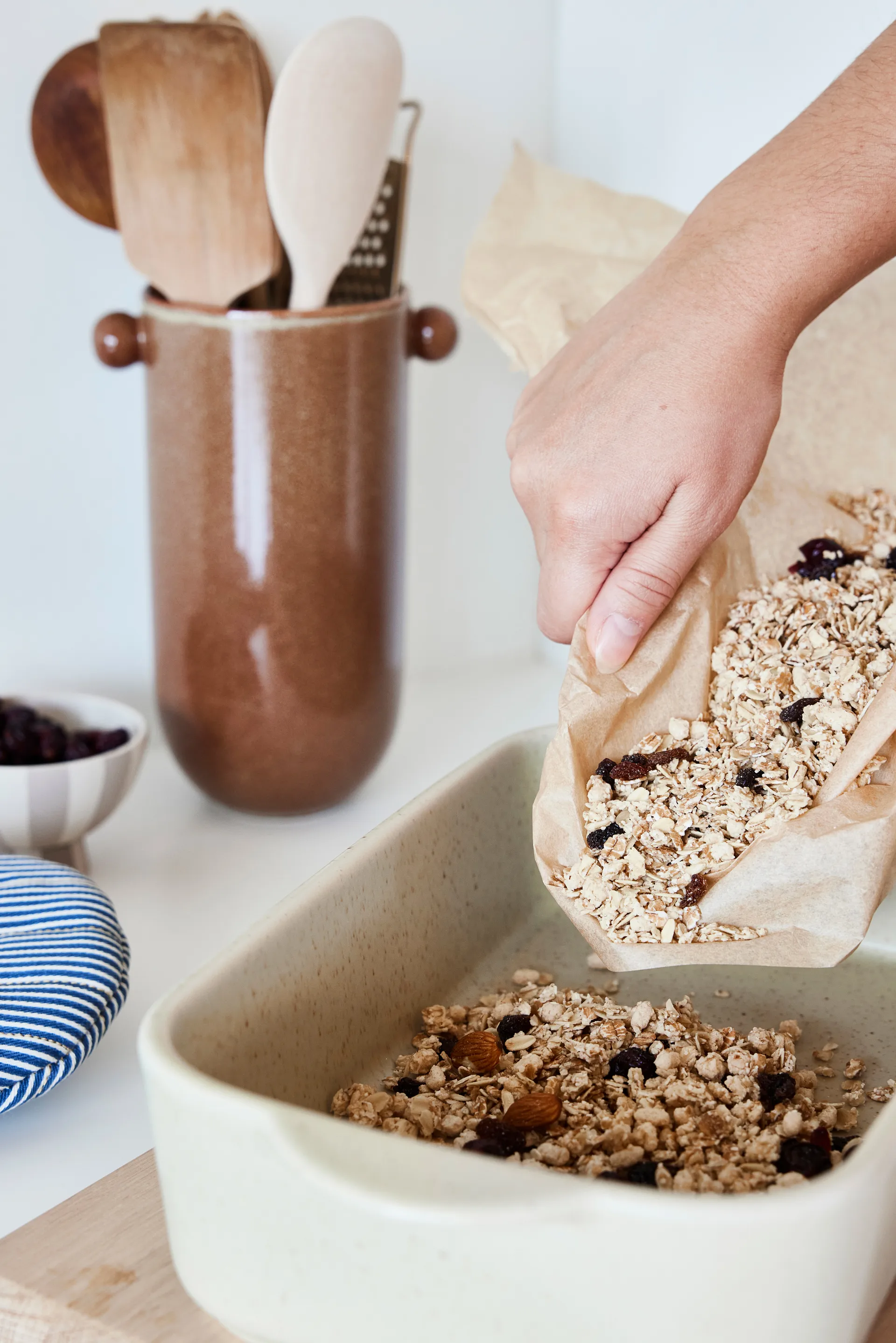 Yuka ofenfeste Form 17,5x32 cm, Reactive Olive OYOY