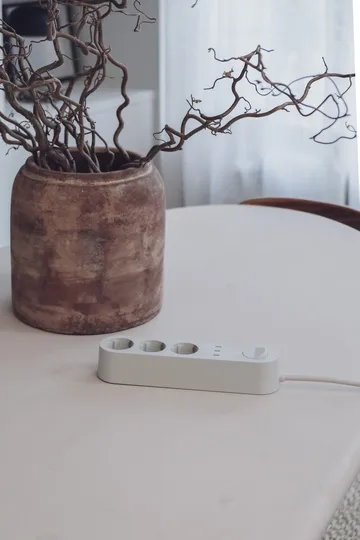 Alma Power Bar Steckdosenleiste - Sandhamn beige - Palette