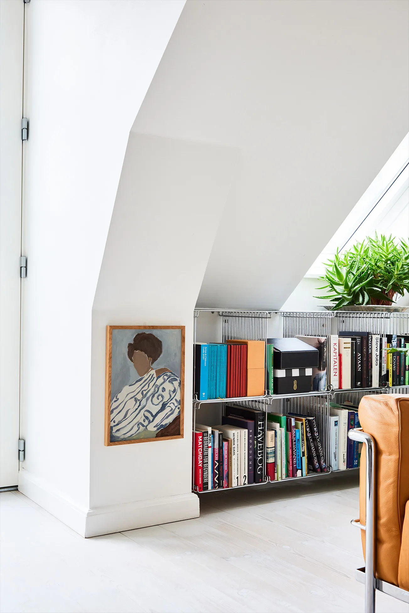 Blue Curls Poster, 70x100 cm Paper Collective