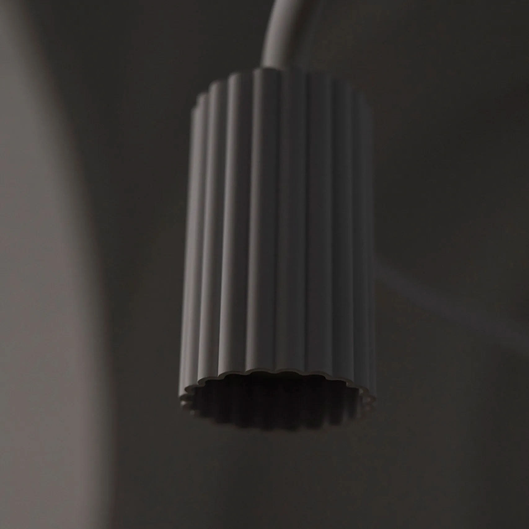 Donna Circle 60 Pendelleuchte, Black ink Pholc