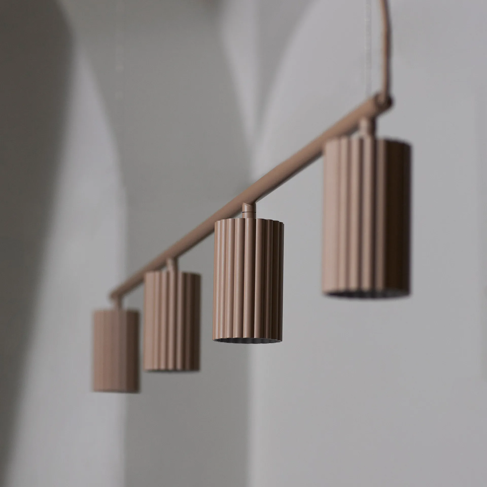 Donna Line 120 Pendelleuchte, Blush Pholc