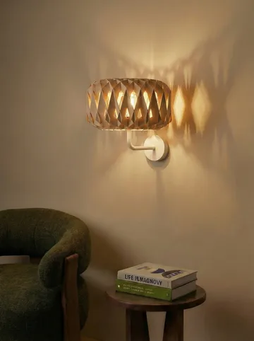 Signature 25 Wandleuchte - Birke, Ø28x15,5 cm - Pilke