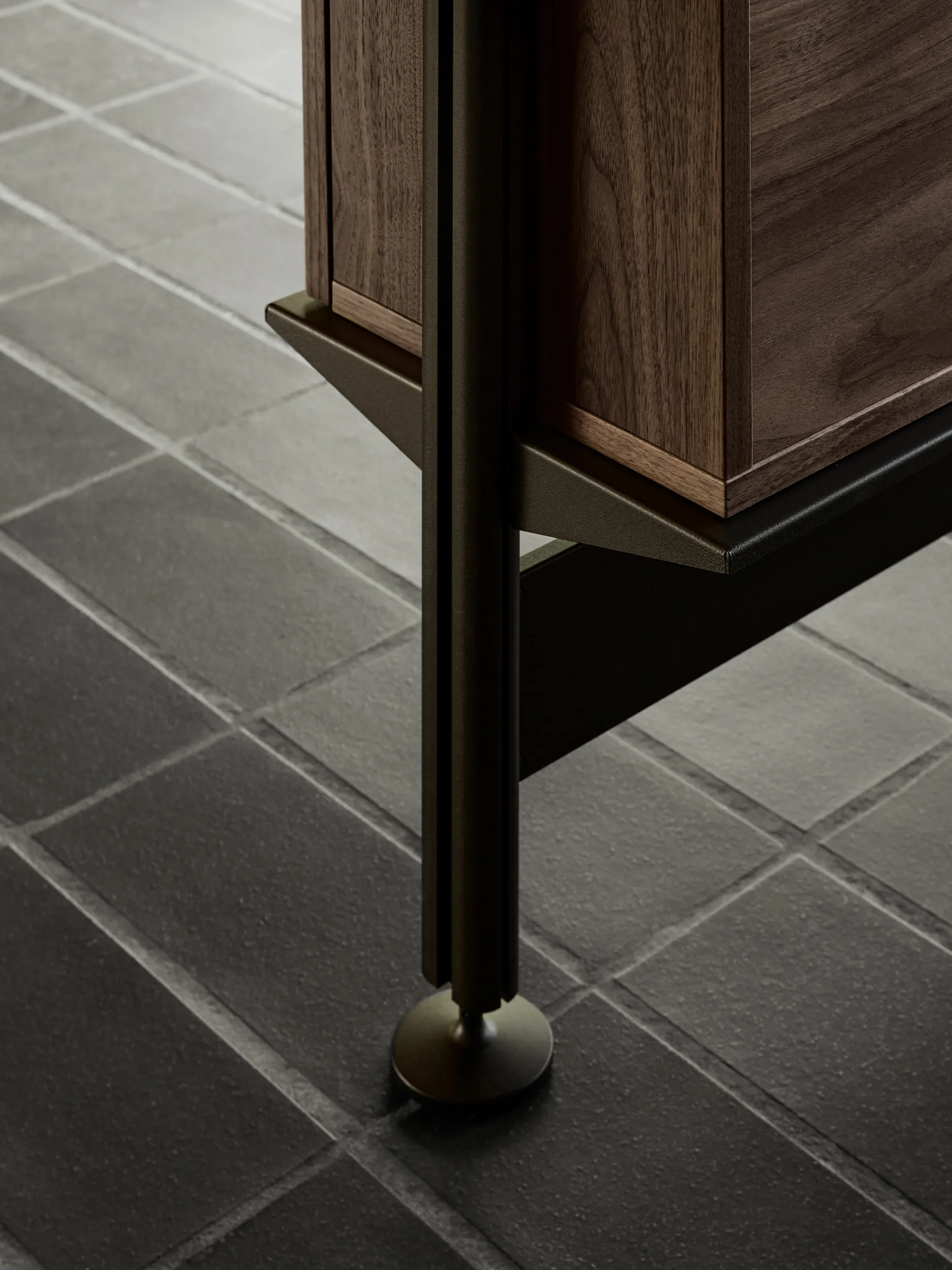 Pira G2 Regalsystem F C A Black/Walnut 248–255 cm,  Pira