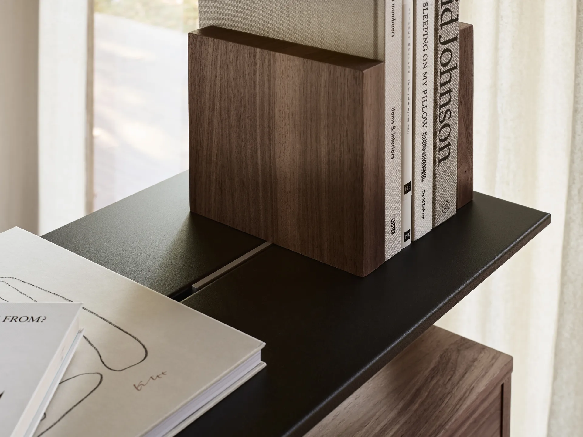 Pira G2 Regalsystem F C A Black/Walnut 256–264 cm,  Pira