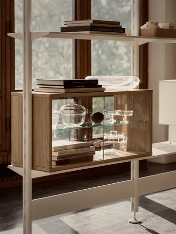 Pira Vitrinenschrank - Gebleichte Eiche-Klarglas, 90x31 cm, 4 Türen - Pira