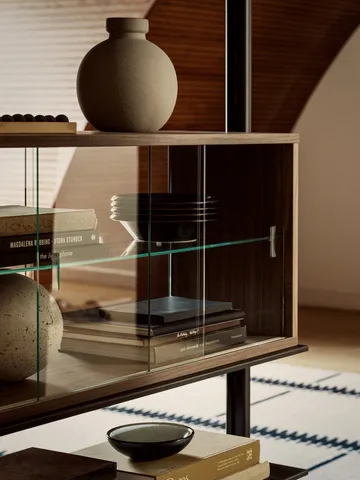 Pira Vitrinenschrank - Walnuss-Klarglas, 70x31 cm, 4-türig - Pira