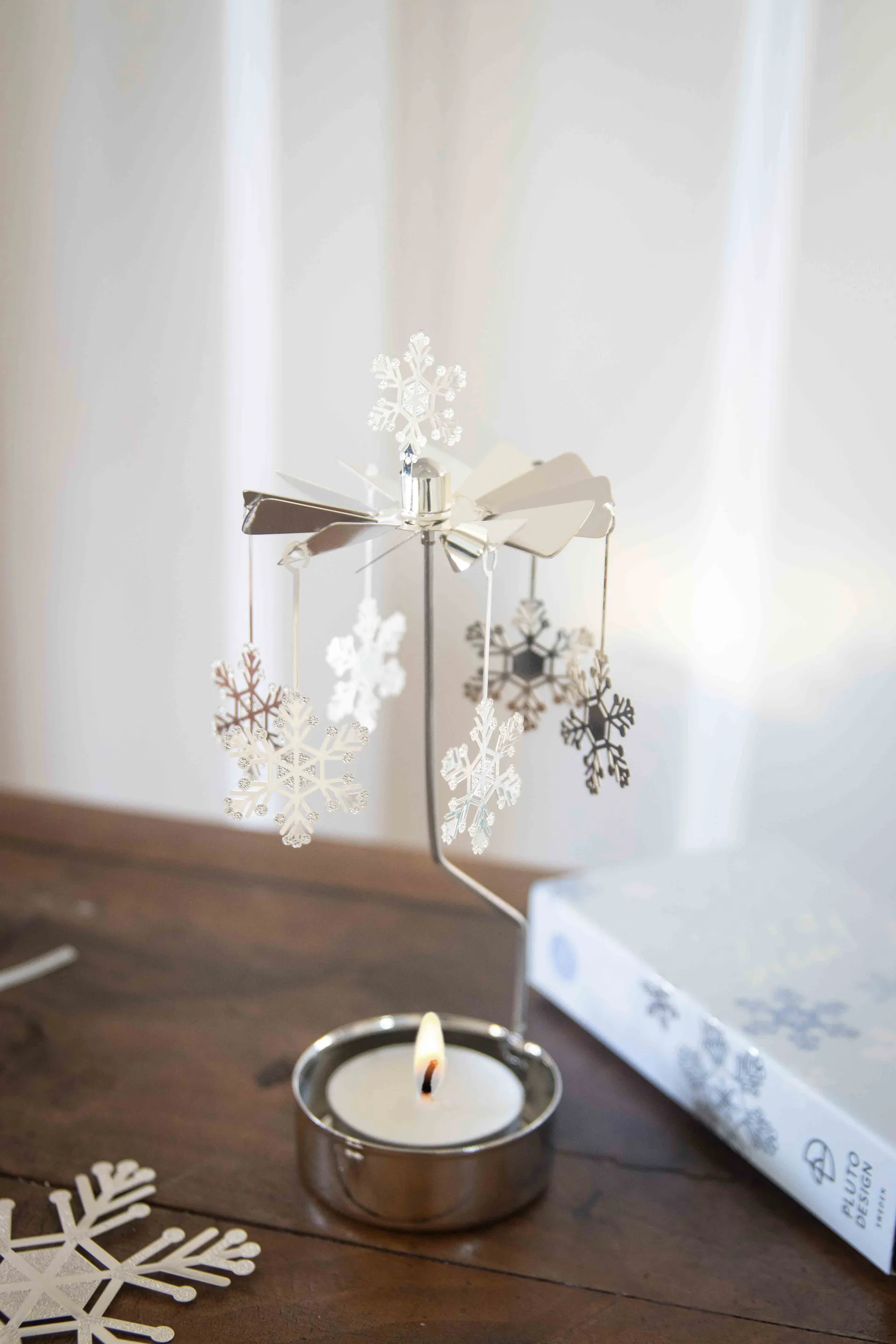 Let it snow Engelsspiel, Silber Pluto Design