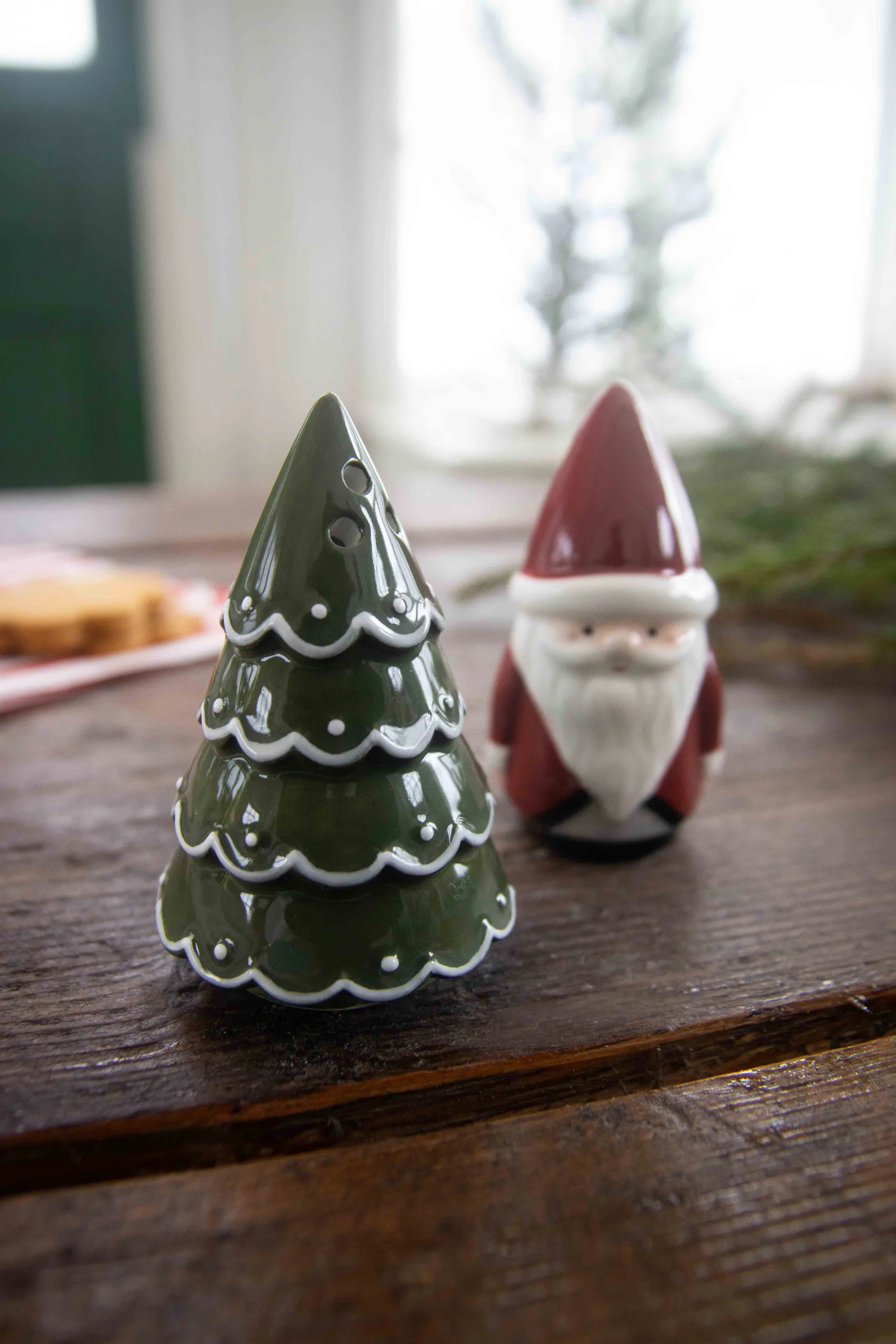 Santa Salz- & Pfefferstreuer, Wichtel, Tanne Pluto Design