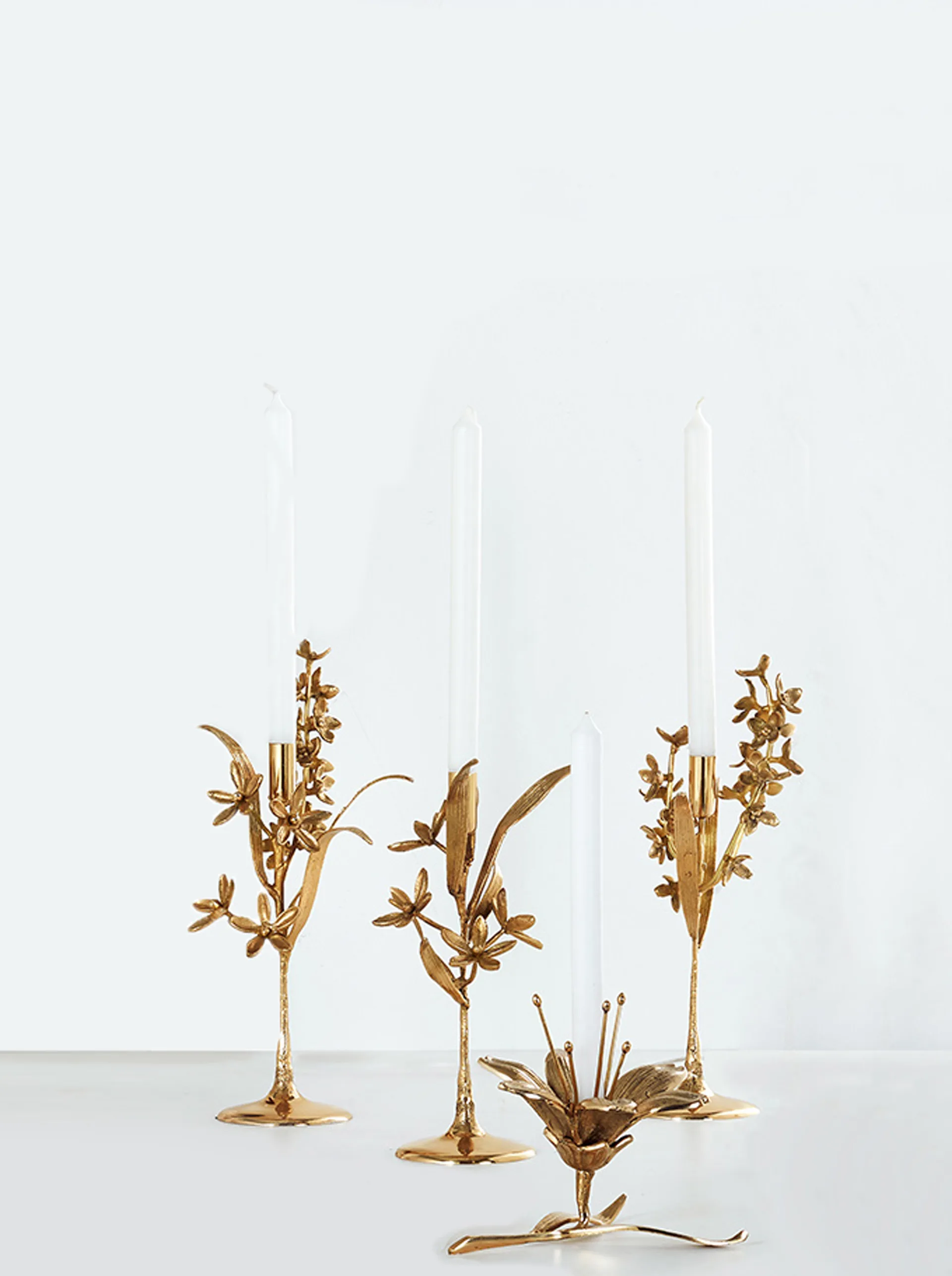 Lilly Kerzenständer 15 cm, Gold POLSPOTTEN