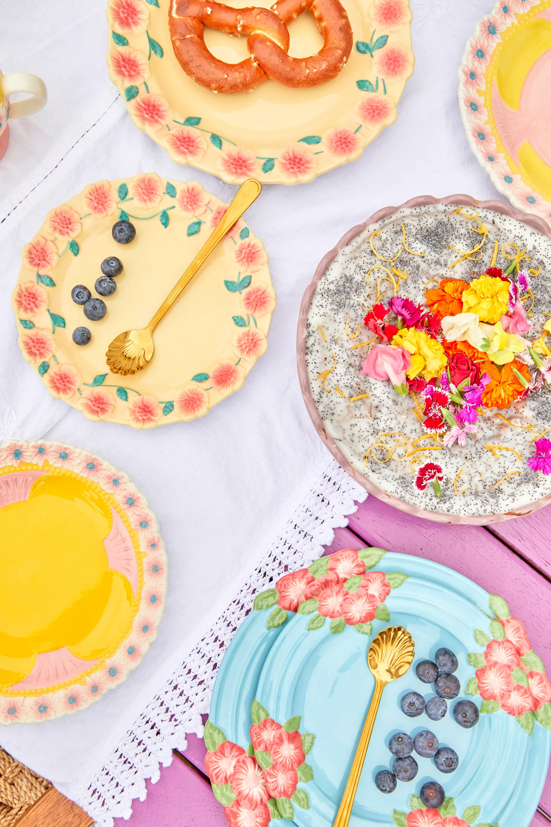 Rice Embossed Flower Keramikteller Ø25,5cm, Mint RICE