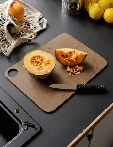 CUT-IT Schneidebrett - Brown, 23,5x31 cm - RIG-TIG