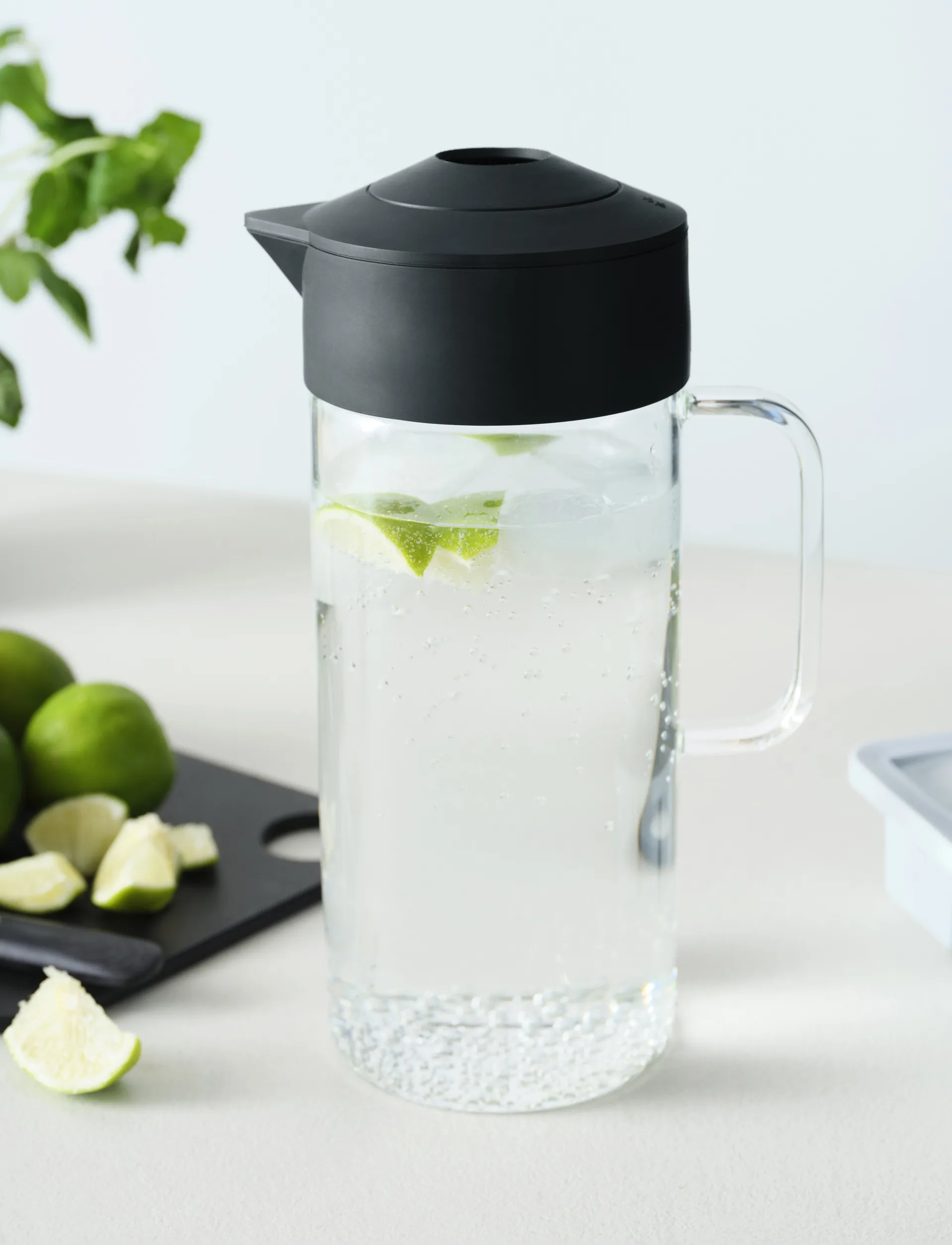 PIP Servierkanne 1,4 l, Schwarz RIG-TIG