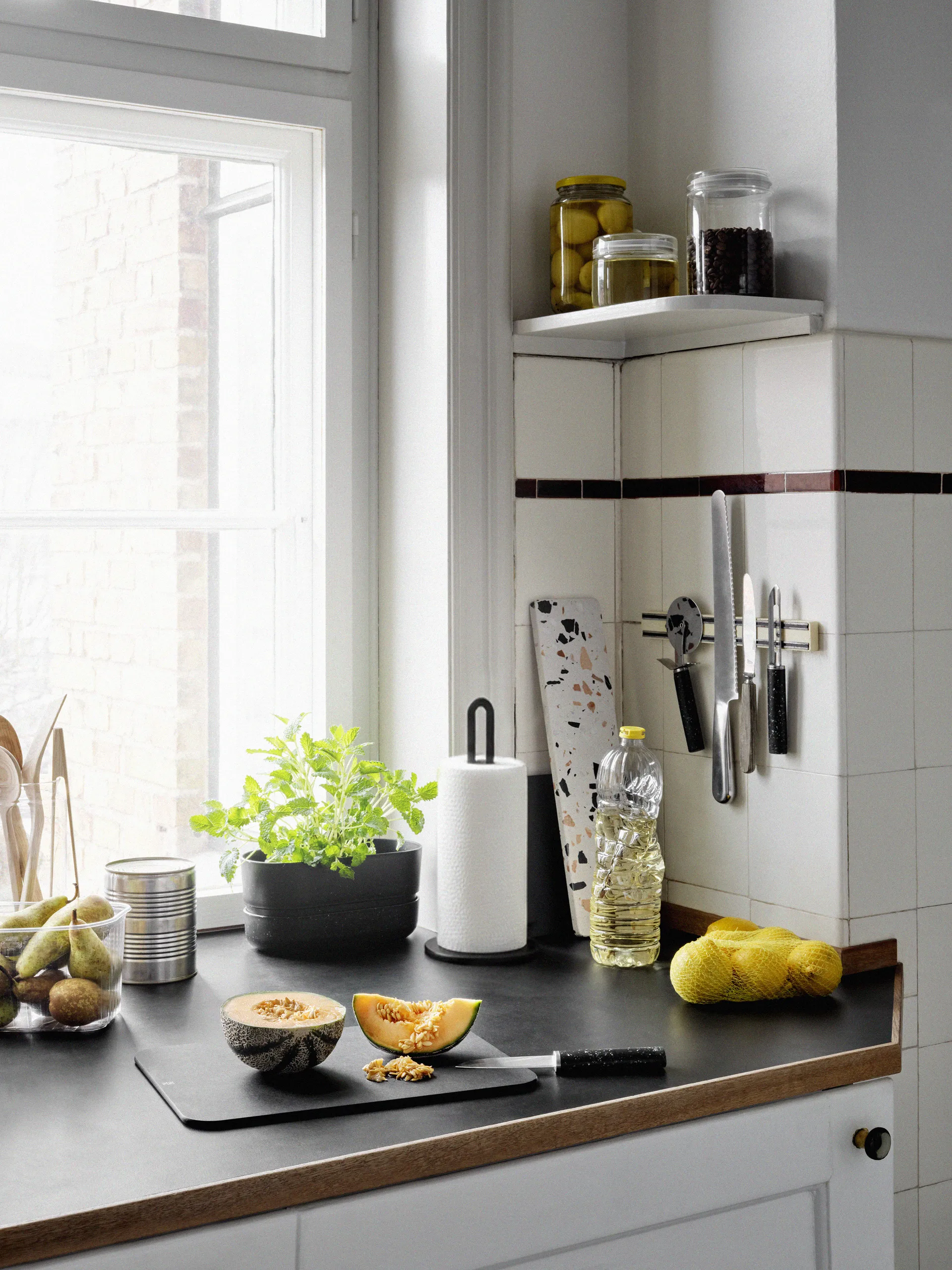 SPIN-IT Küchenrollenhalter, Black RIG-TIG