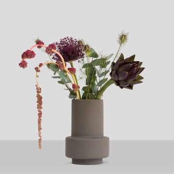 Hurricane Vase L Ø 17 - Dark Stone - Ro Collection