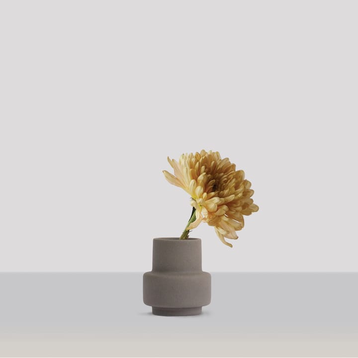 Hurricane Vase S Ø 9 - Dark Stone - Ro Collection