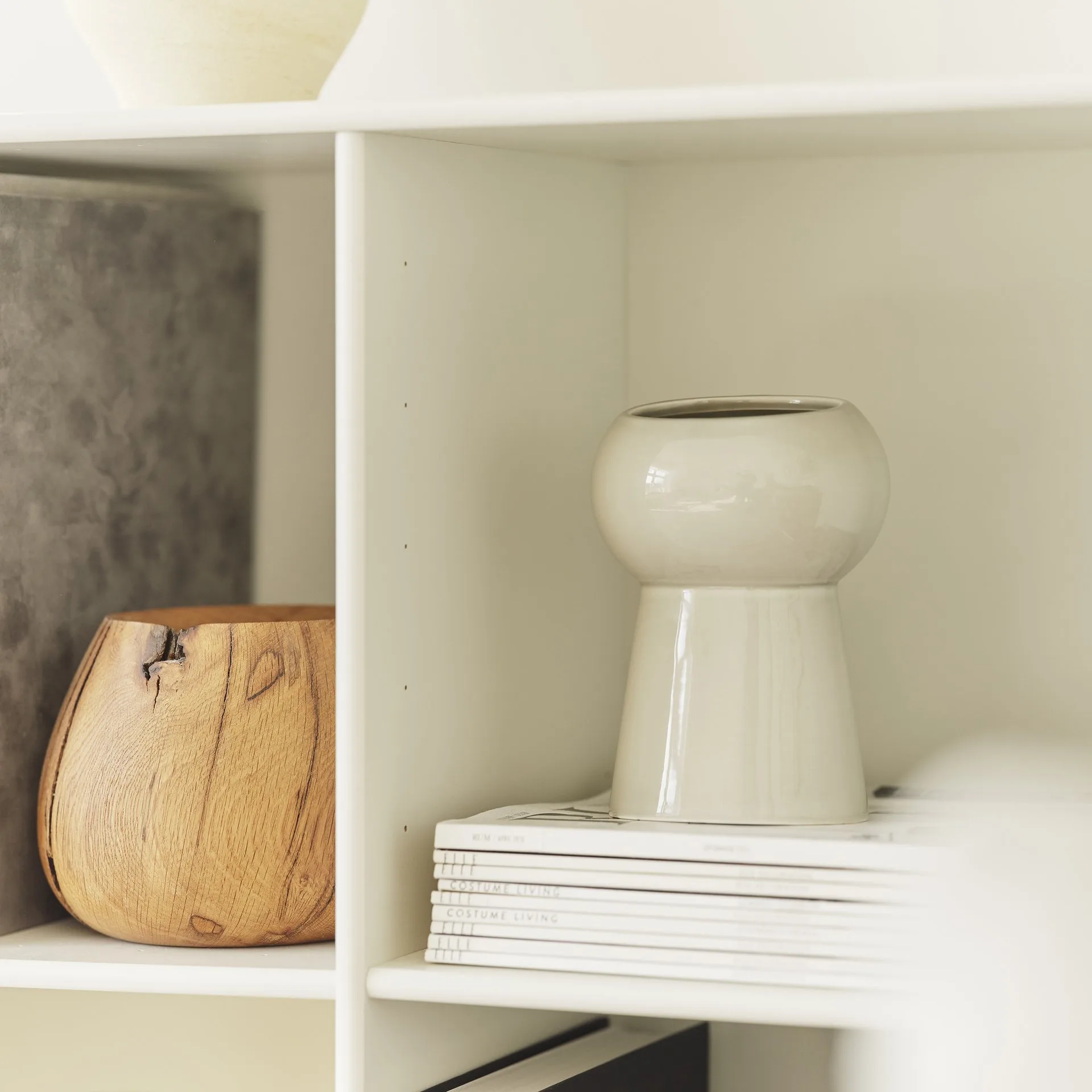 Oval Vase no. 65, Moon stone Ro Collection