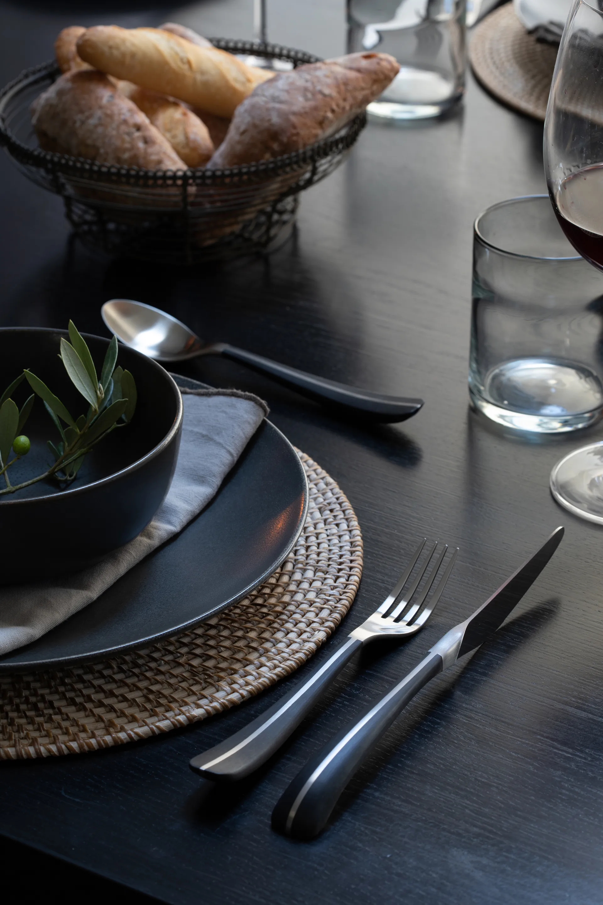 Contour Besteckset 24 Teile, Schwarz Robert Welch