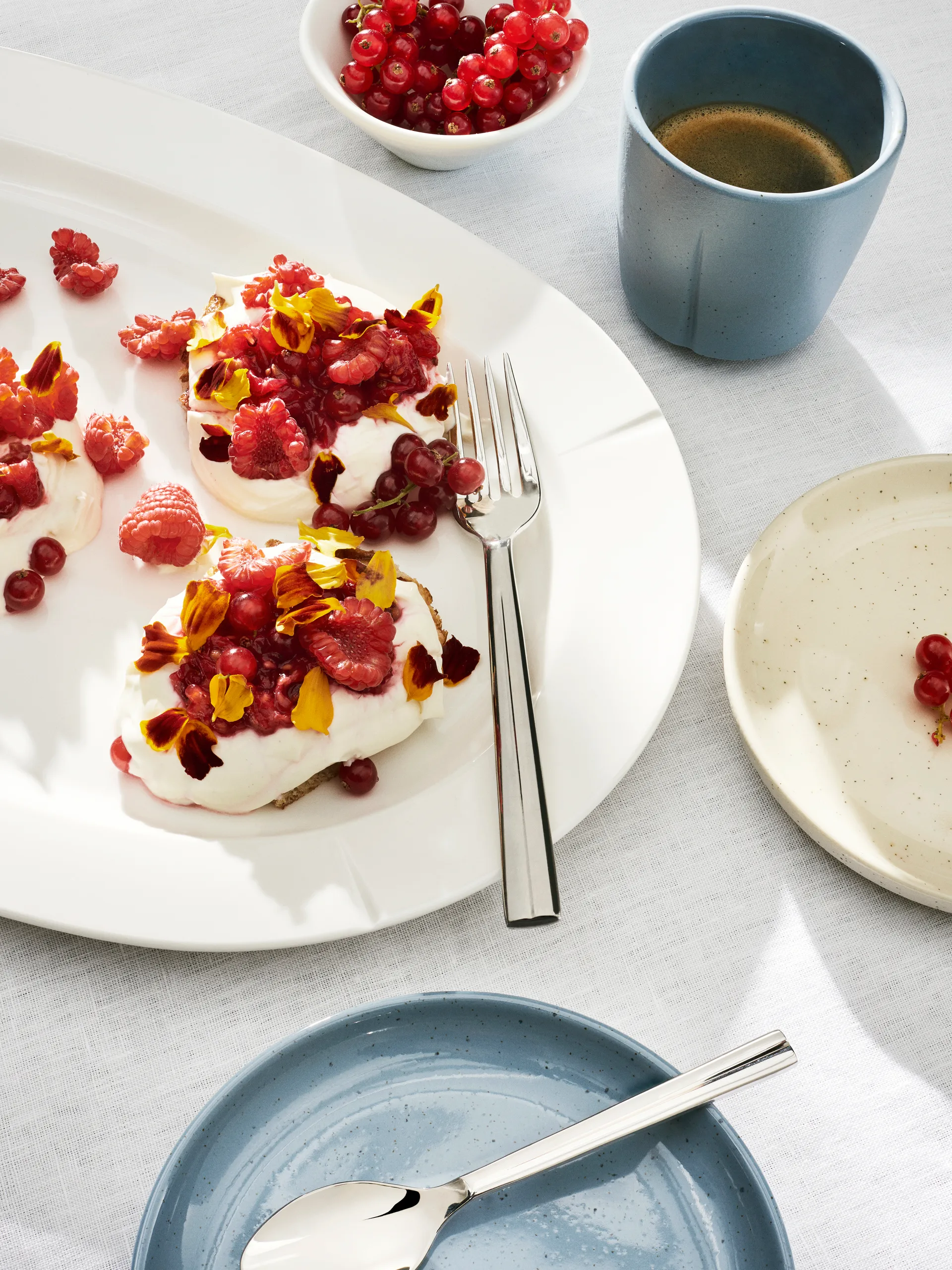 Grand Cru ovaler Servierteller 30 x 44cm, weiß Rosendahl