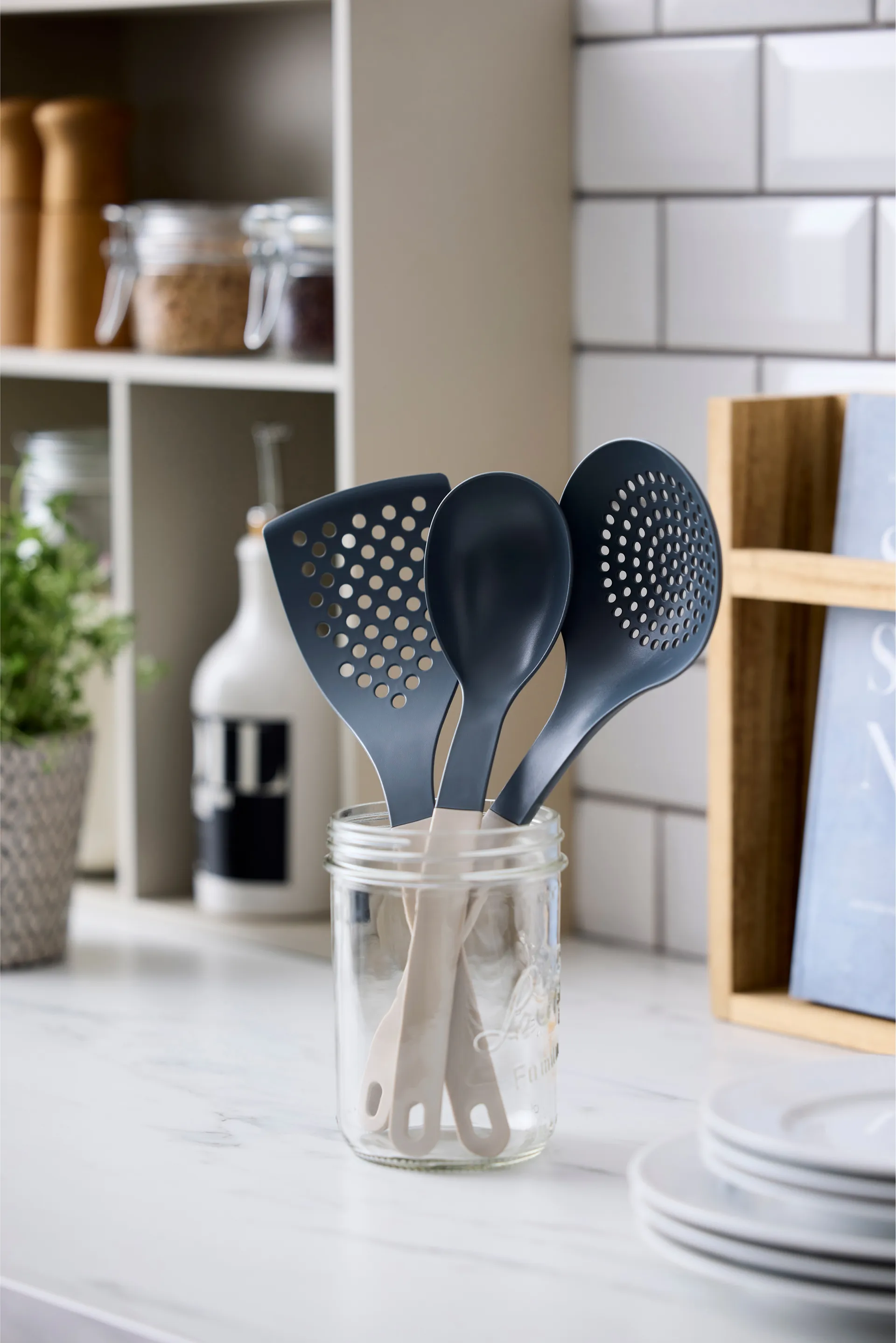 Optima Küchenutensilien 23 Teile, Humus-Nylon Rosti