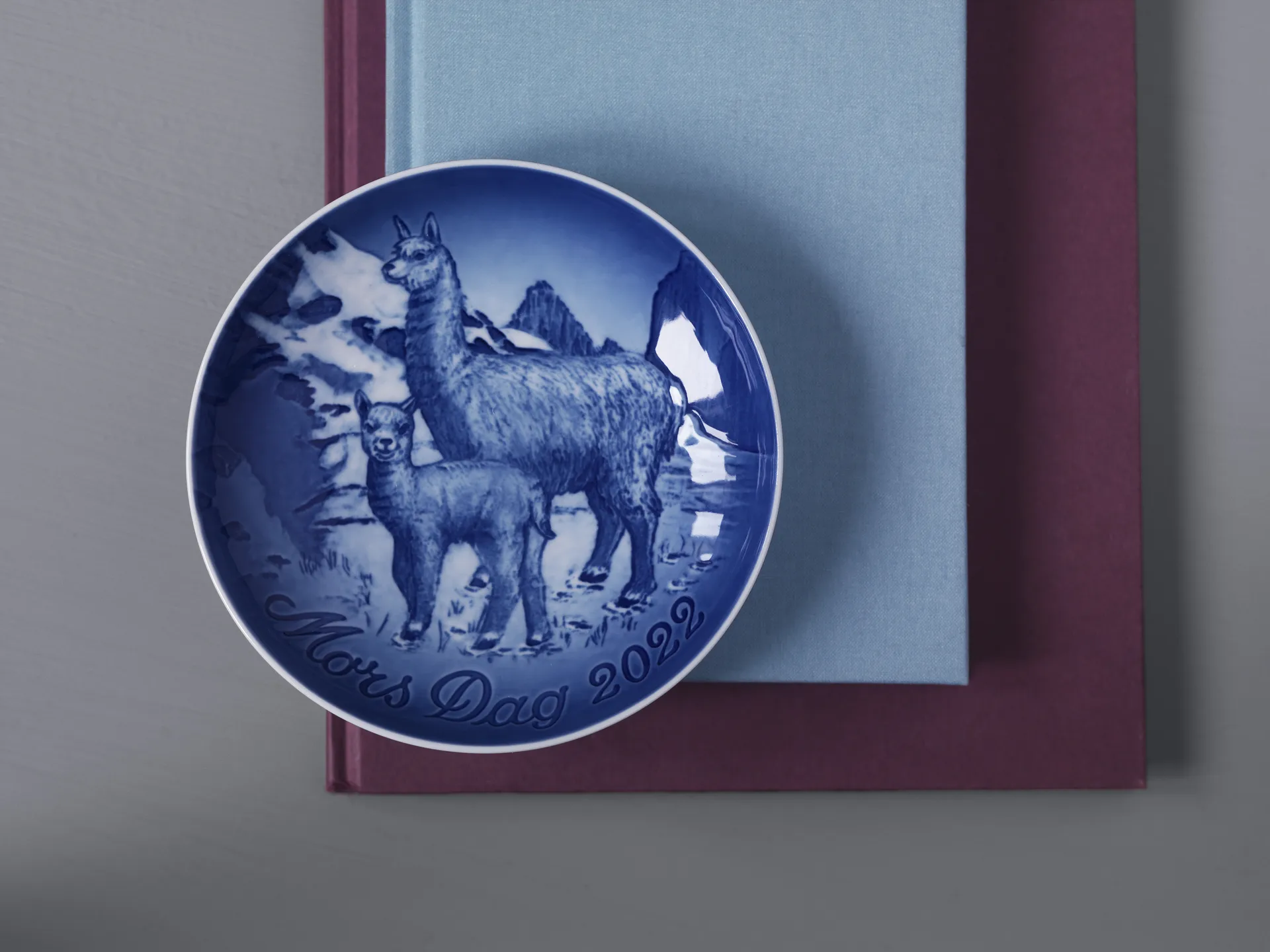 Bing och Grøndah Muttertagsteller 2022, Weiß Royal Copenhagen