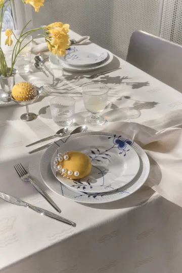 Blue Fluted Mega Limited Edition Dessertteller Ø22 cm - White-blue - Royal Copenhagen