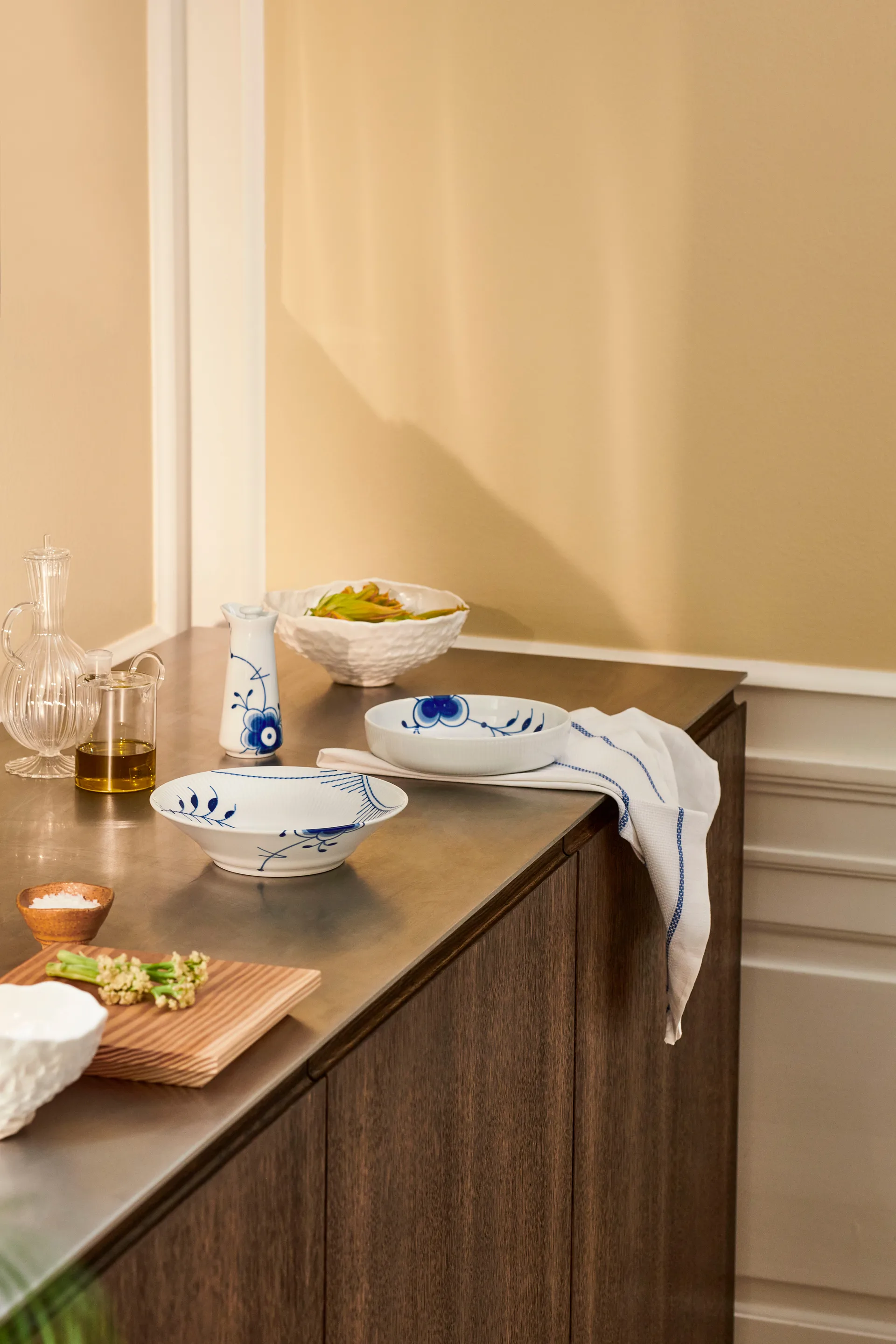 Blue Fluted Mega Sauciere mit Deckel 0,33 l, White-blue Royal Copenhagen