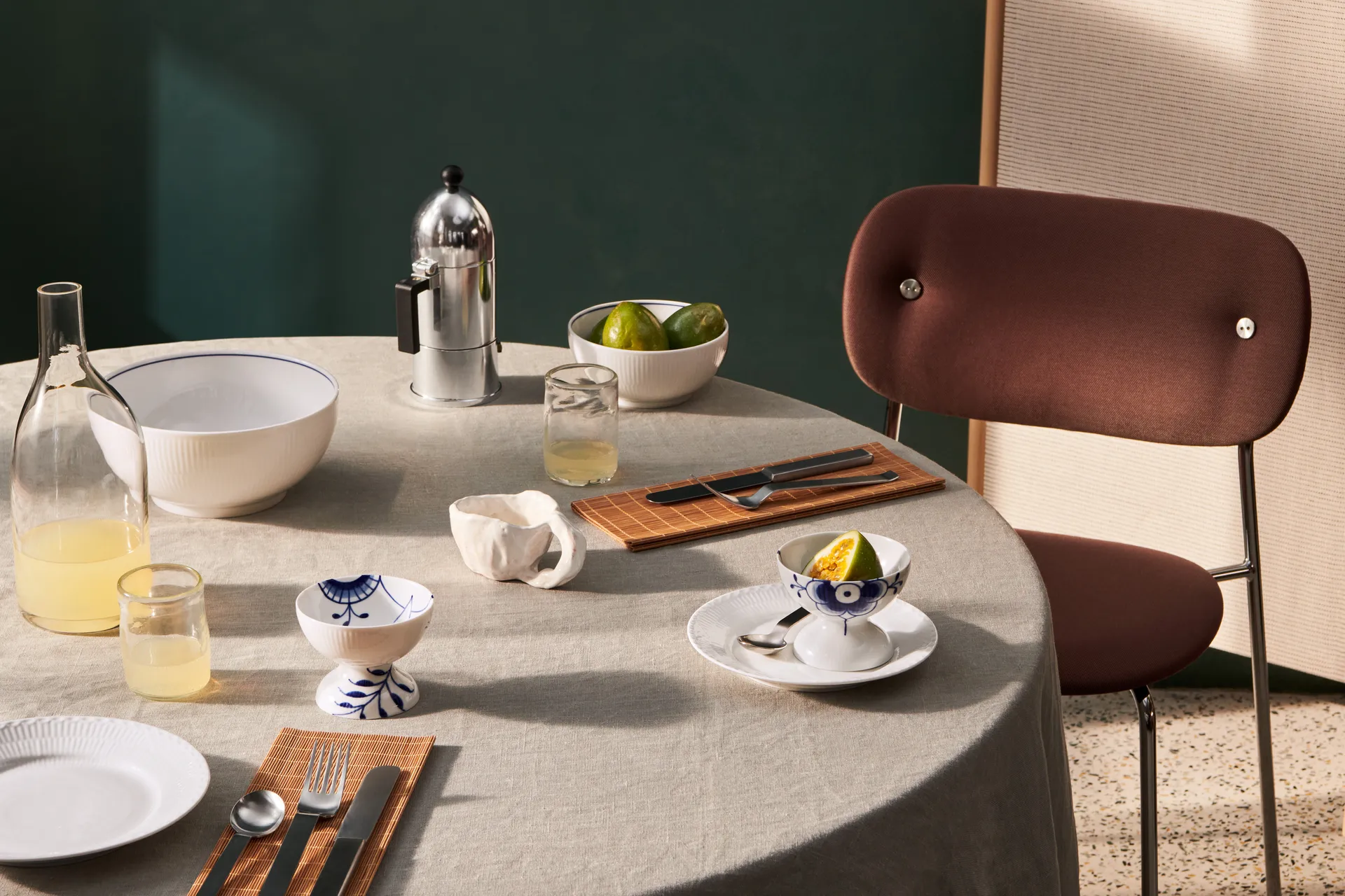 Blue Fluted Mega Schale auf Fuß 8 cm, Blau-Weiß Royal Copenhagen