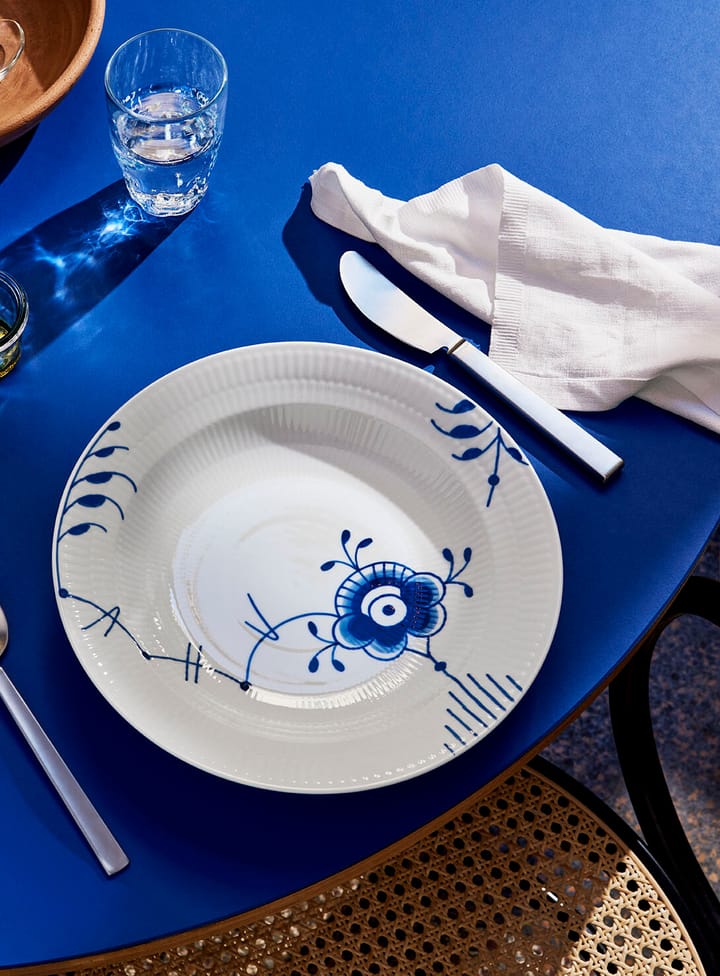 Blue Fluted Mega tiefer Teller, Ø27cm Royal Copenhagen
