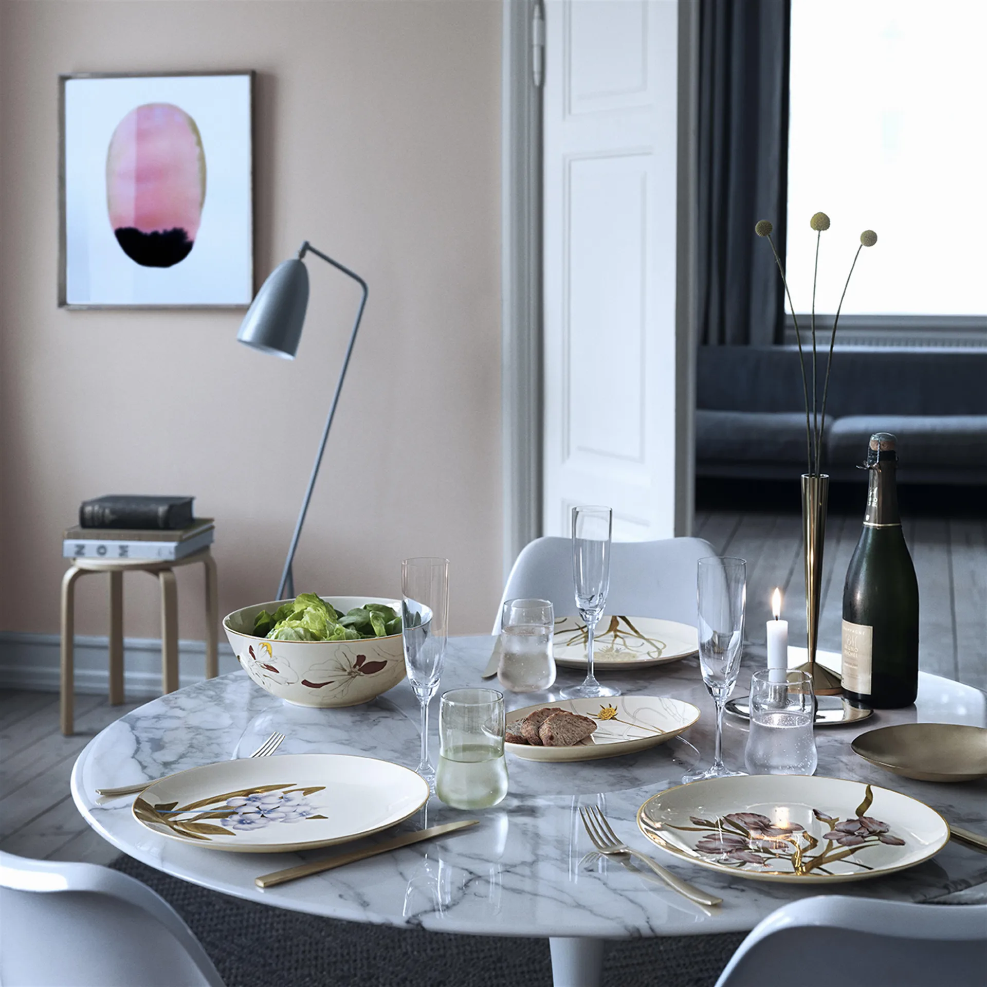 Flora Teller Ø 27cm, Magnolie Royal Copenhagen