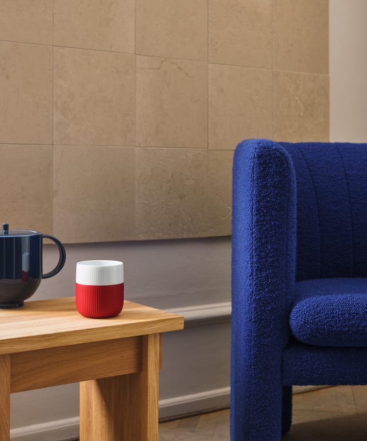 Fluted Contrast Becher, Crimson Royal Copenhagen