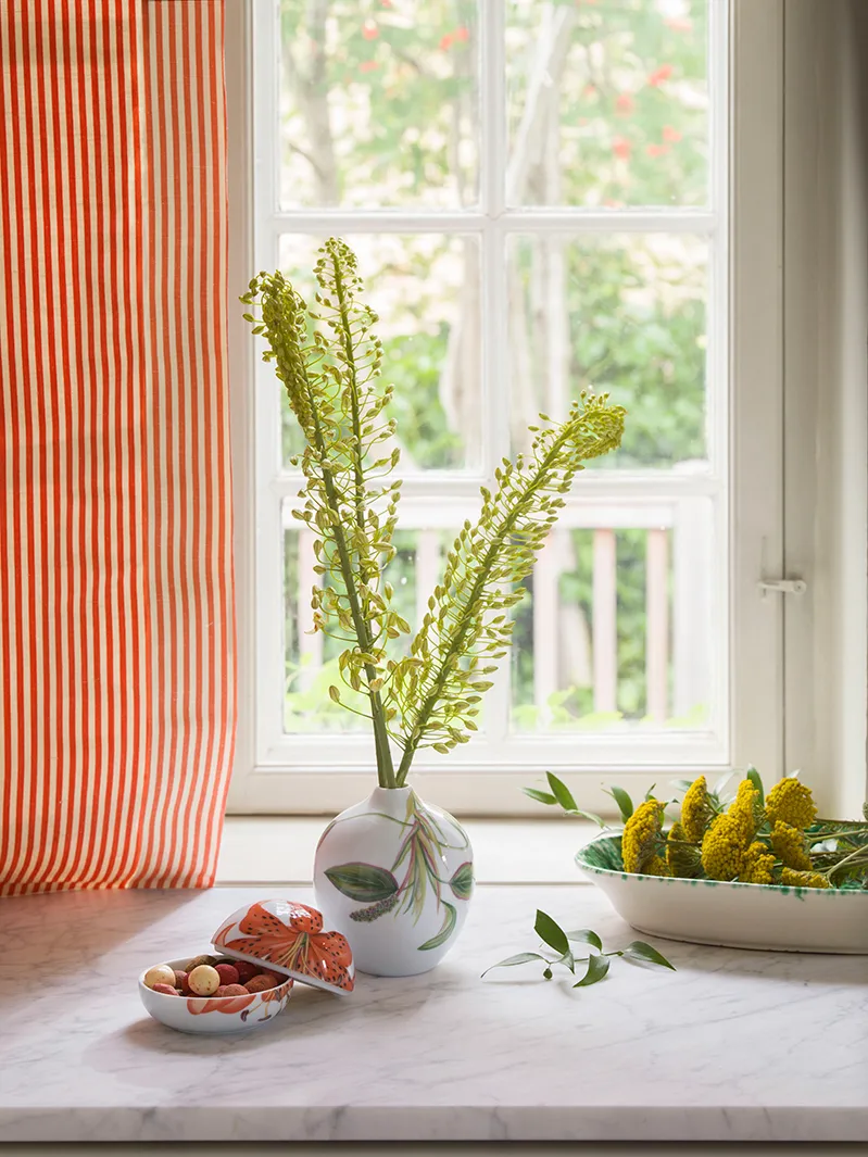 Royal Copenhagen Bonbonniere 2022 Ø10cm, Tiger Lily Royal Copenhagen