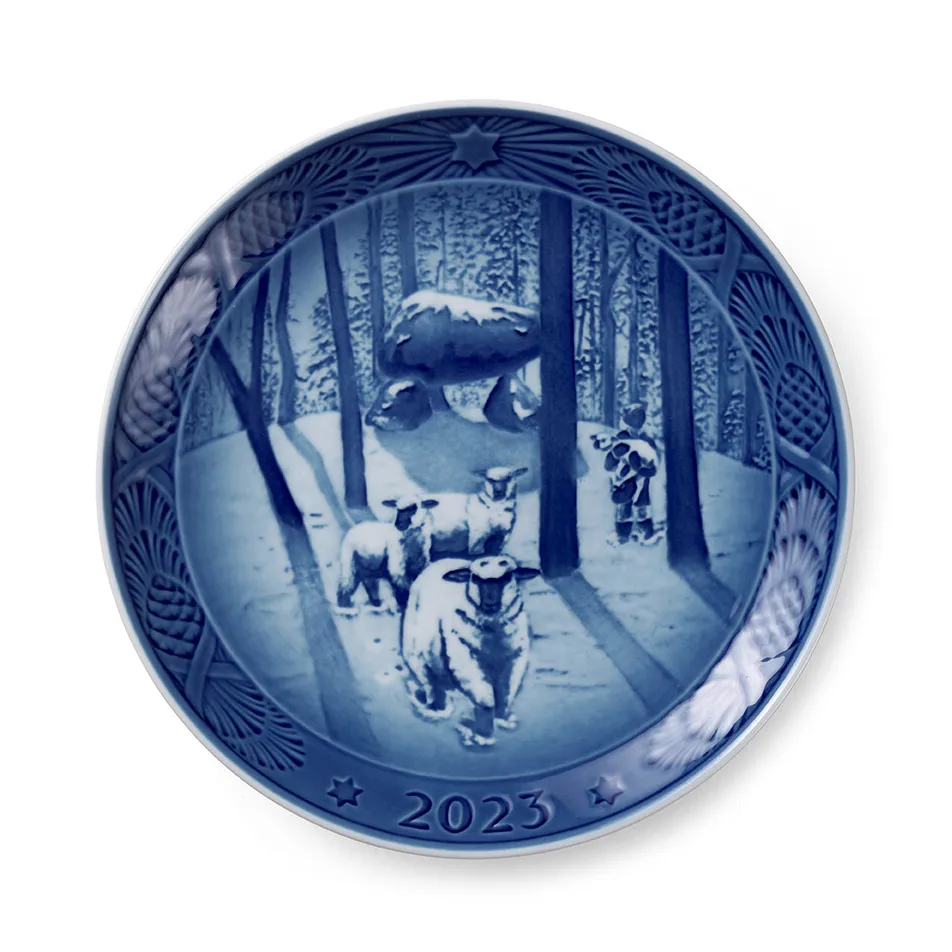 Royal Copenhagen Collectibles Weihnachtsteller 2023, Weihnachtszeit im Wald Ø18cm Royal Copenhagen