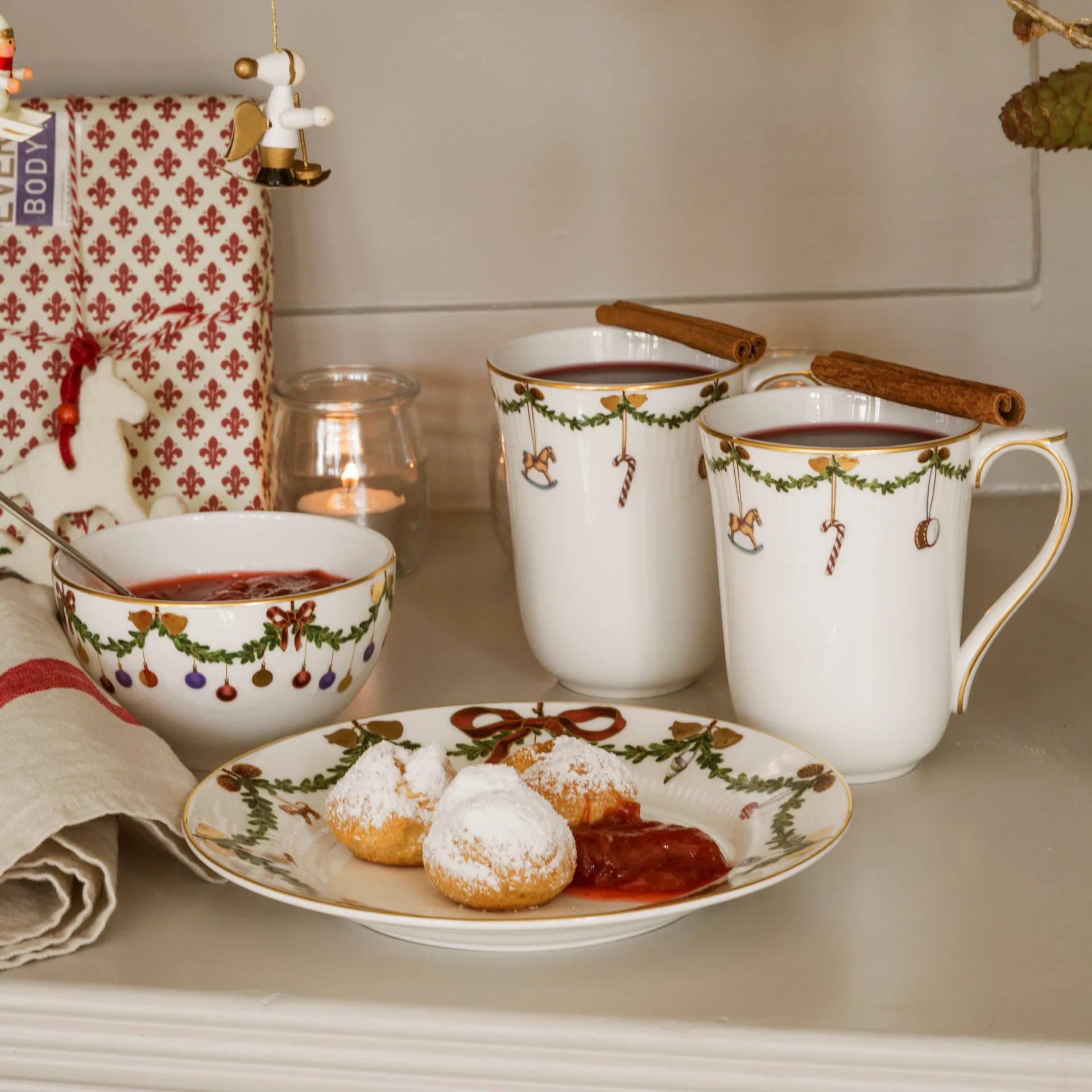 Star Fluted Christmas Tasse 2er Pack, 33cl Royal Copenhagen