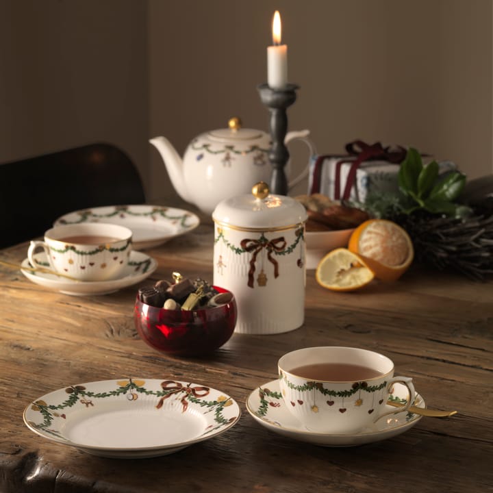 Star Fluted Christmas Tasse mit Untertasse, 32 cl - niedriger Griff Royal Copenhagen