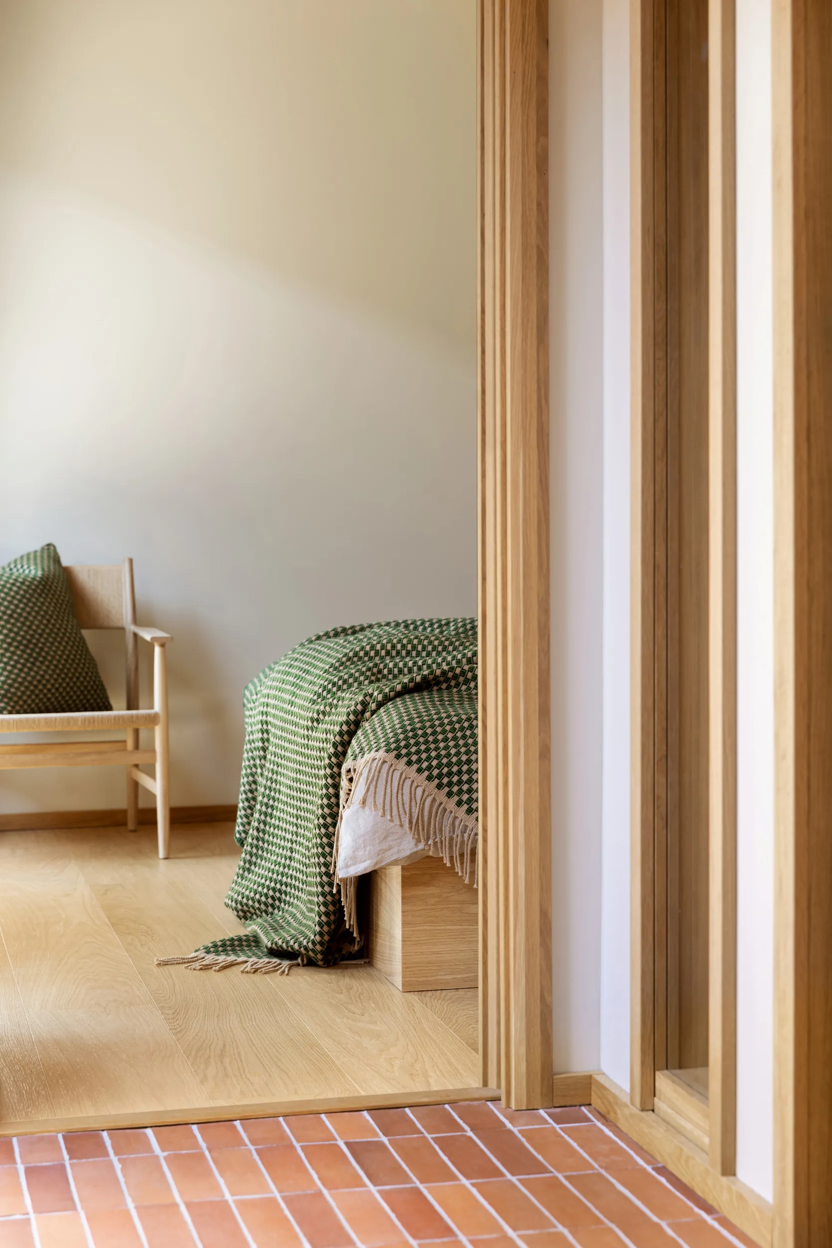 Isak Decke 150x210 cm, Meadow Røros Tweed