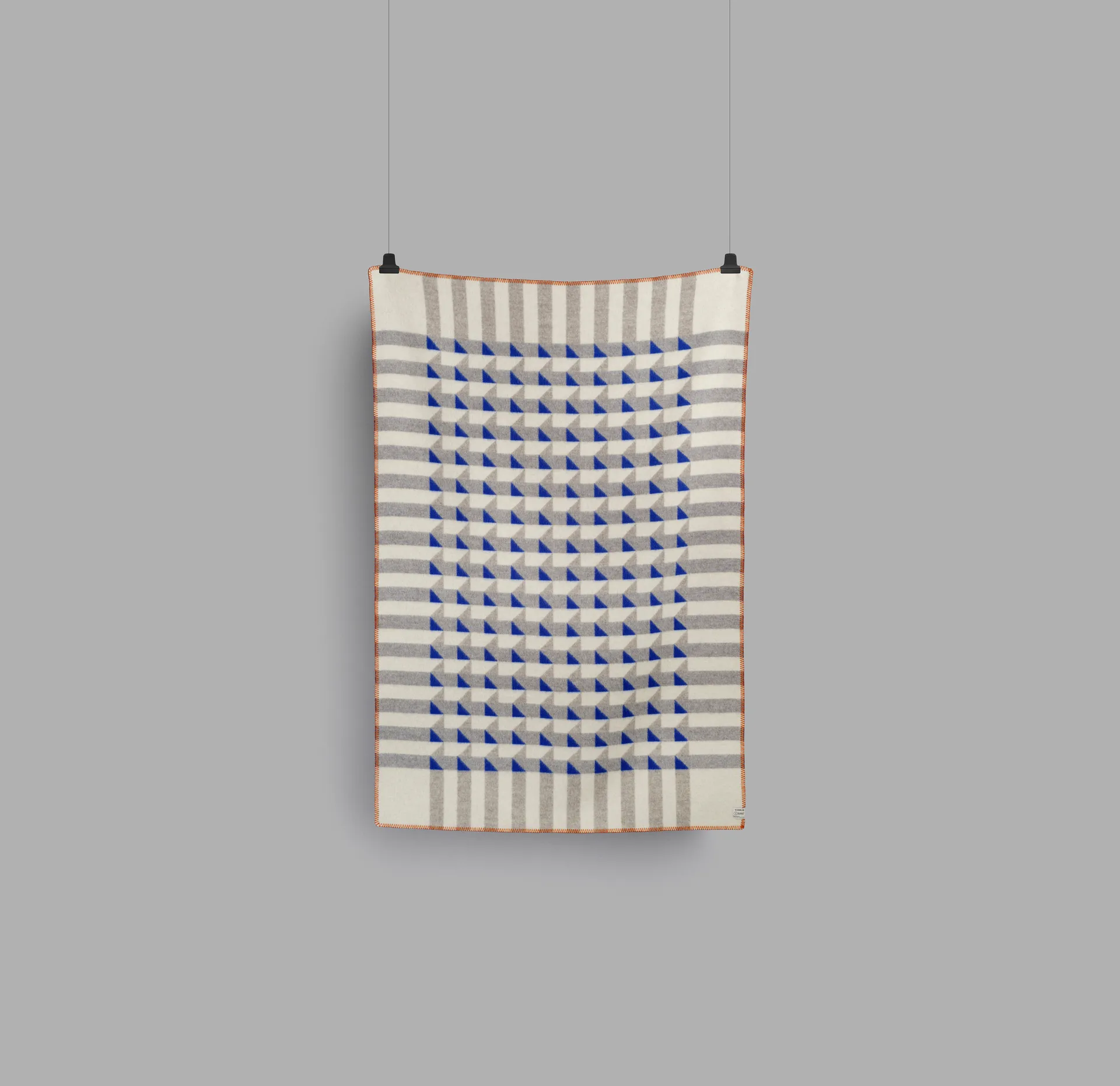 Kvam Decke 135x200 cm, Blue Røros Tweed