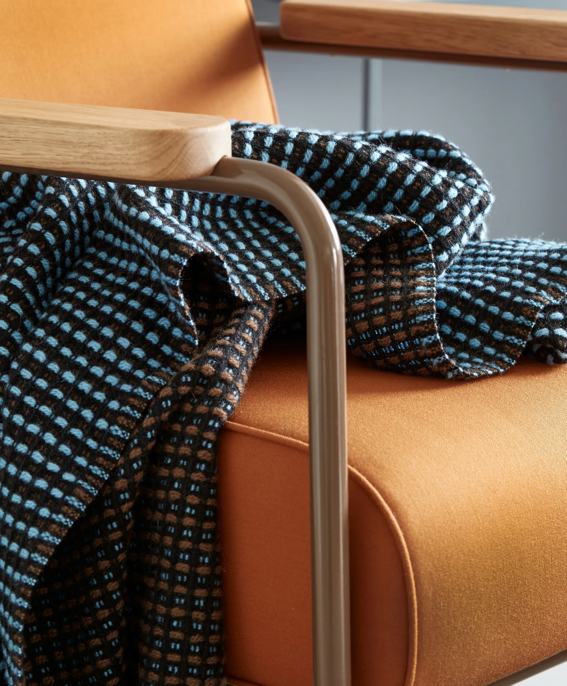 Lofoten Decke 150x210 cm, Blue-mule Røros Tweed