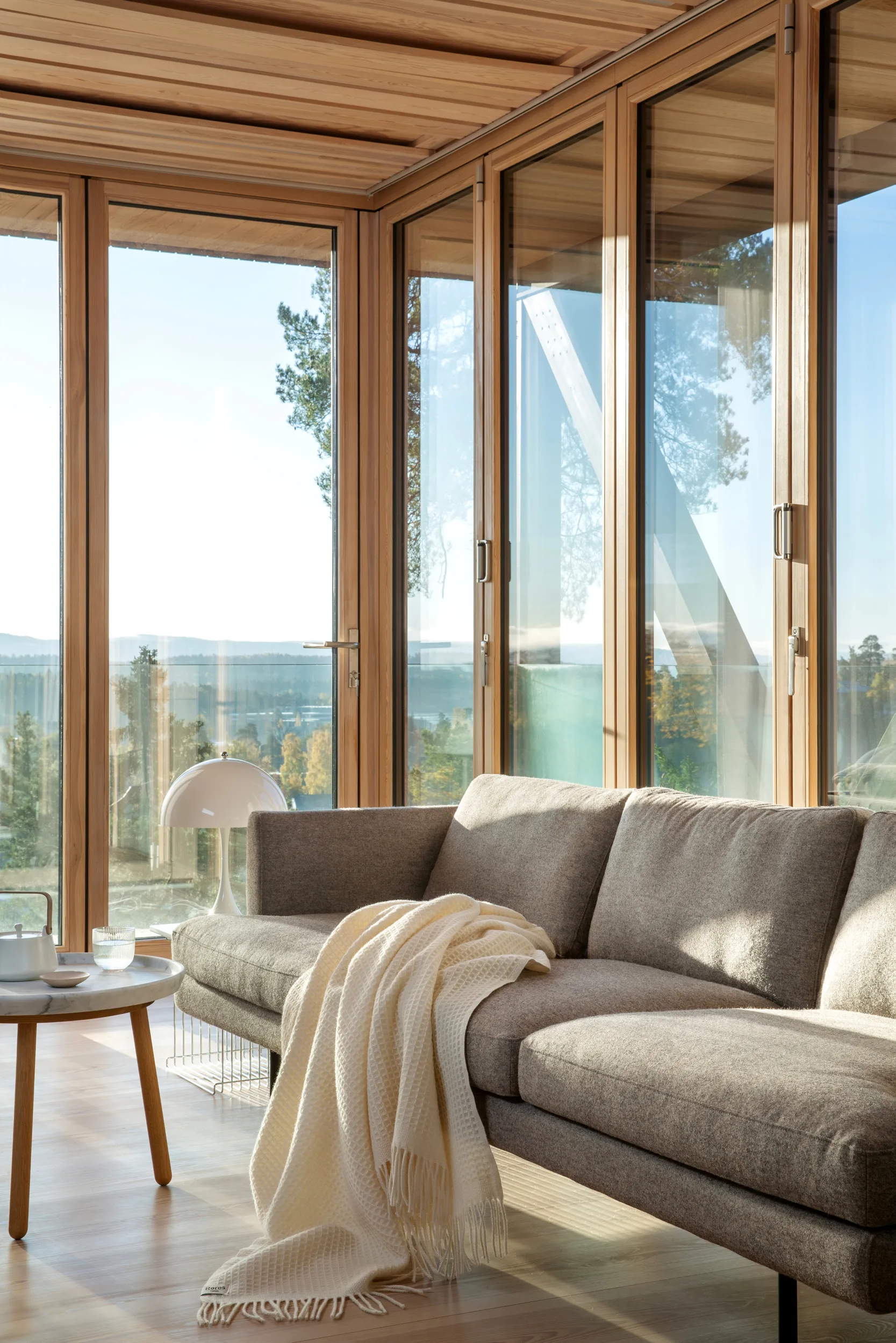 Vega Decke 150x210 cm, Natural Røros Tweed