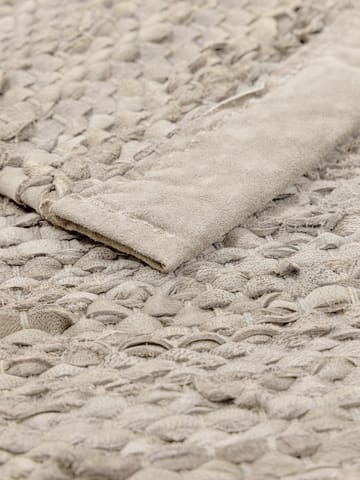 Leather Teppich 200 x 300cm - Beige - Rug Solid
