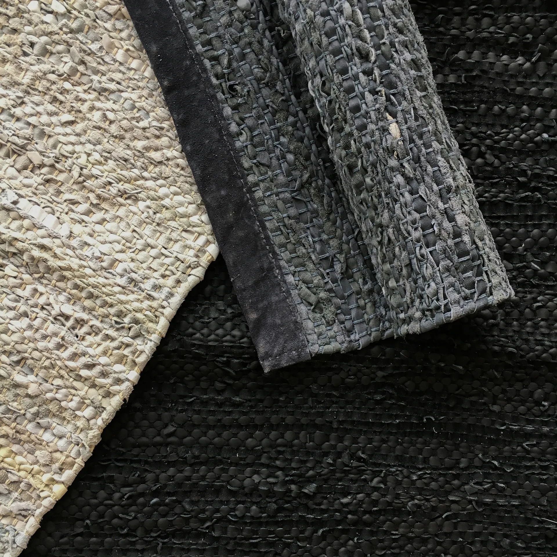 Leather Teppich 200 x 300cm, Dark grey (dunkelgrau) Rug Solid